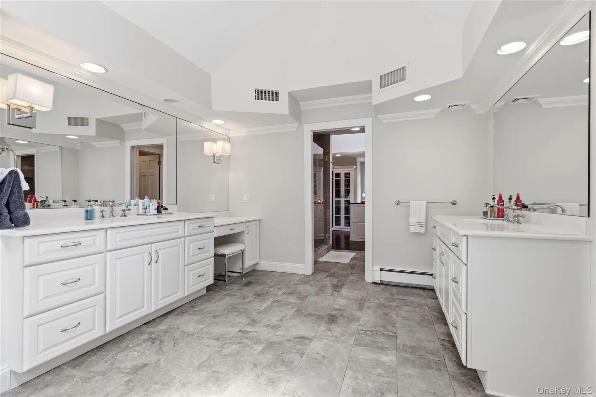 24 Meadow Hill Place, North Castle, NY, 5 Bedrooms Bedrooms, 15 Rooms Rooms,6 BathroomsBathrooms,Residential,For Rent,Meadow Hill,0,1042358 24 Meadow Hill Place, North Castle, NY, 5 Bedrooms Bedrooms, 15 Rooms Rooms,6 BathroomsBathrooms,Residential,For Rent,Meadow Hill,0,1042358