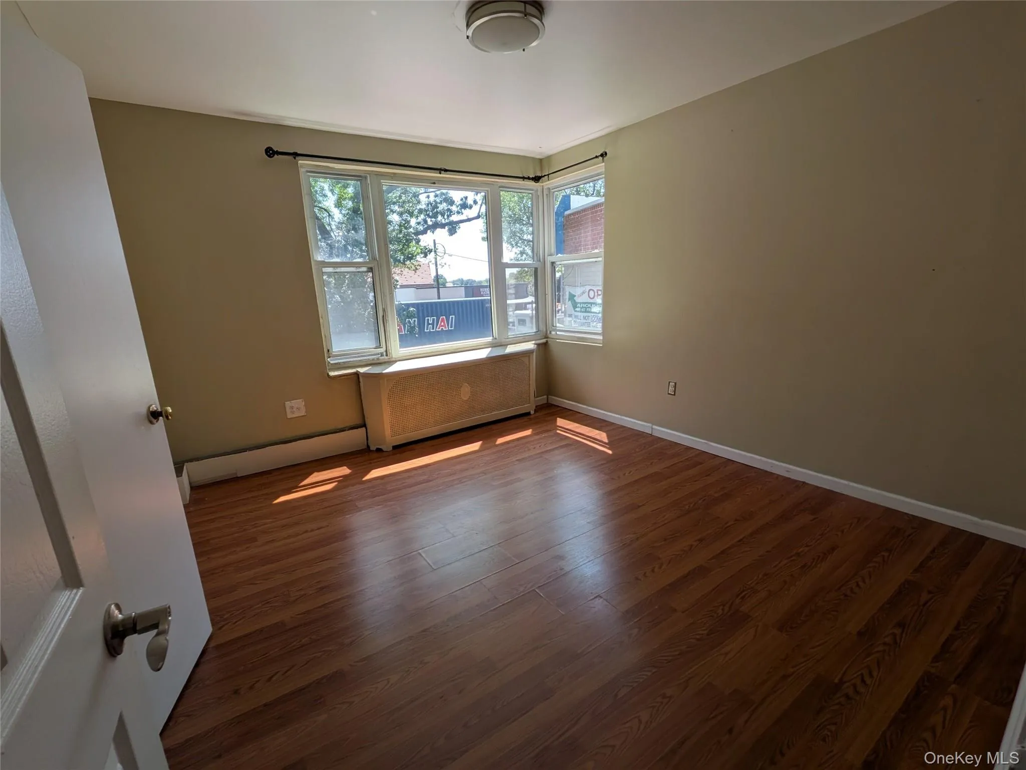 206-07 Hillside Avenue, New York, NY, 2 Bedrooms Bedrooms, 3 Rooms Rooms,1 BathroomBathrooms,Residential Lease,For Rent,Hillside,0,1042362 206-07 Hillside Avenue, New York, NY, 2 Bedrooms Bedrooms, 3 Rooms Rooms,1 BathroomBathrooms,Residential Lease,For Rent,Hillside,0,1042362