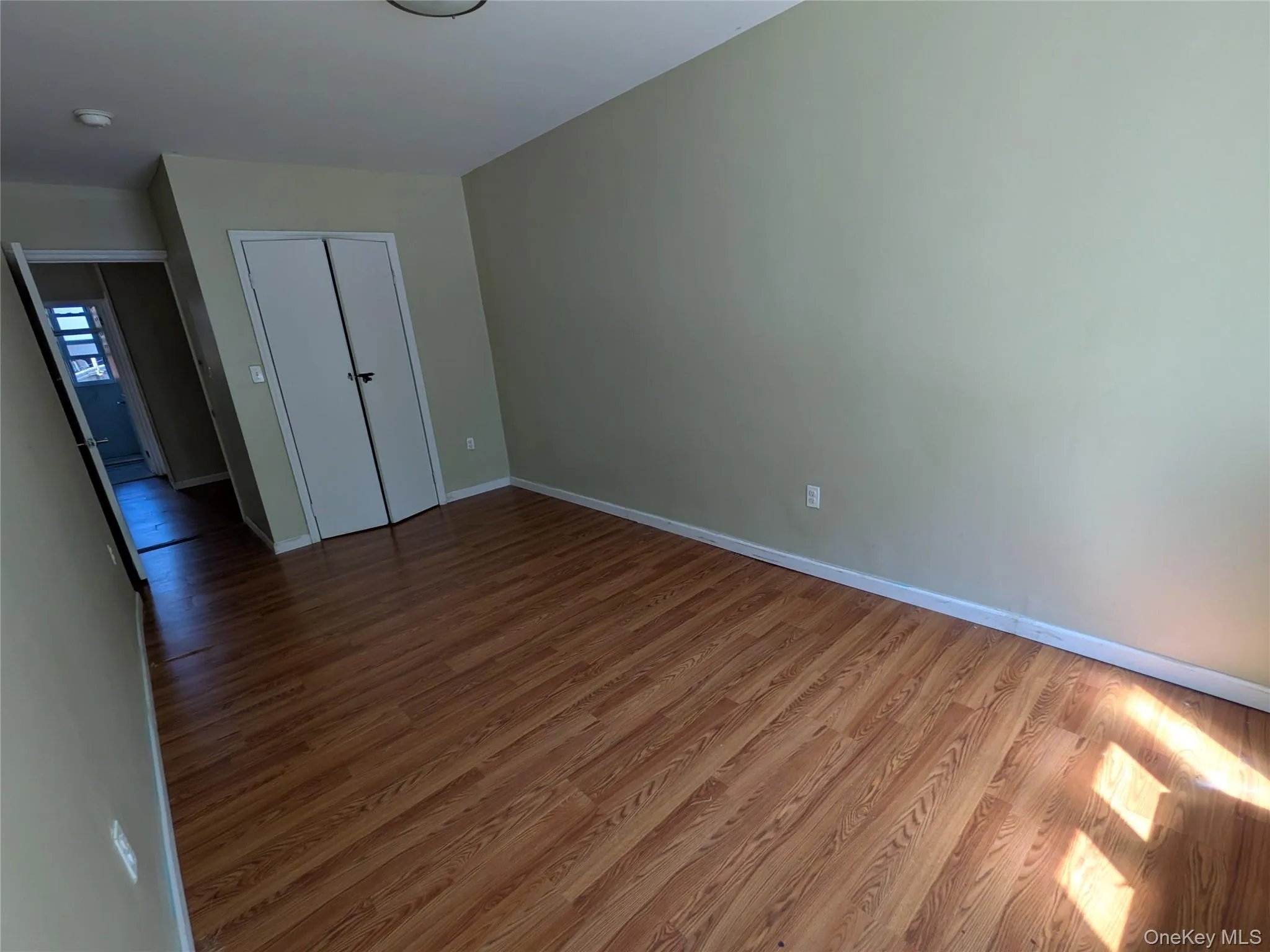 206-07 Hillside Avenue, New York, NY, 2 Bedrooms Bedrooms, 3 Rooms Rooms,1 BathroomBathrooms,Residential Lease,For Rent,Hillside,0,1042362 206-07 Hillside Avenue, New York, NY, 2 Bedrooms Bedrooms, 3 Rooms Rooms,1 BathroomBathrooms,Residential Lease,For Rent,Hillside,0,1042362