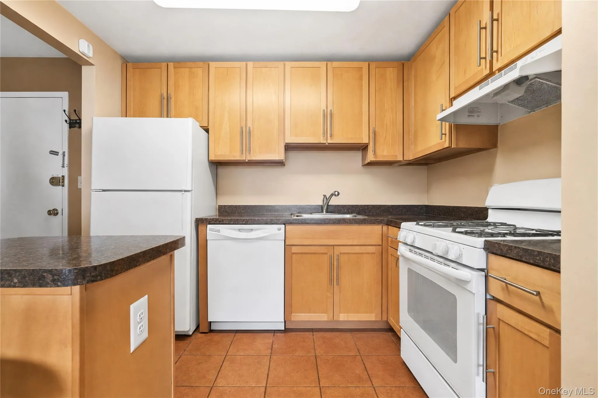 837 Washington Avenue, New York, NY, 1 Bedroom Bedrooms, 3 Rooms Rooms,1 BathroomBathrooms,Residential,For Rent,Washington,0,1042363 837 Washington Avenue, New York, NY, 1 Bedroom Bedrooms, 3 Rooms Rooms,1 BathroomBathrooms,Residential,For Rent,Washington,0,1042363