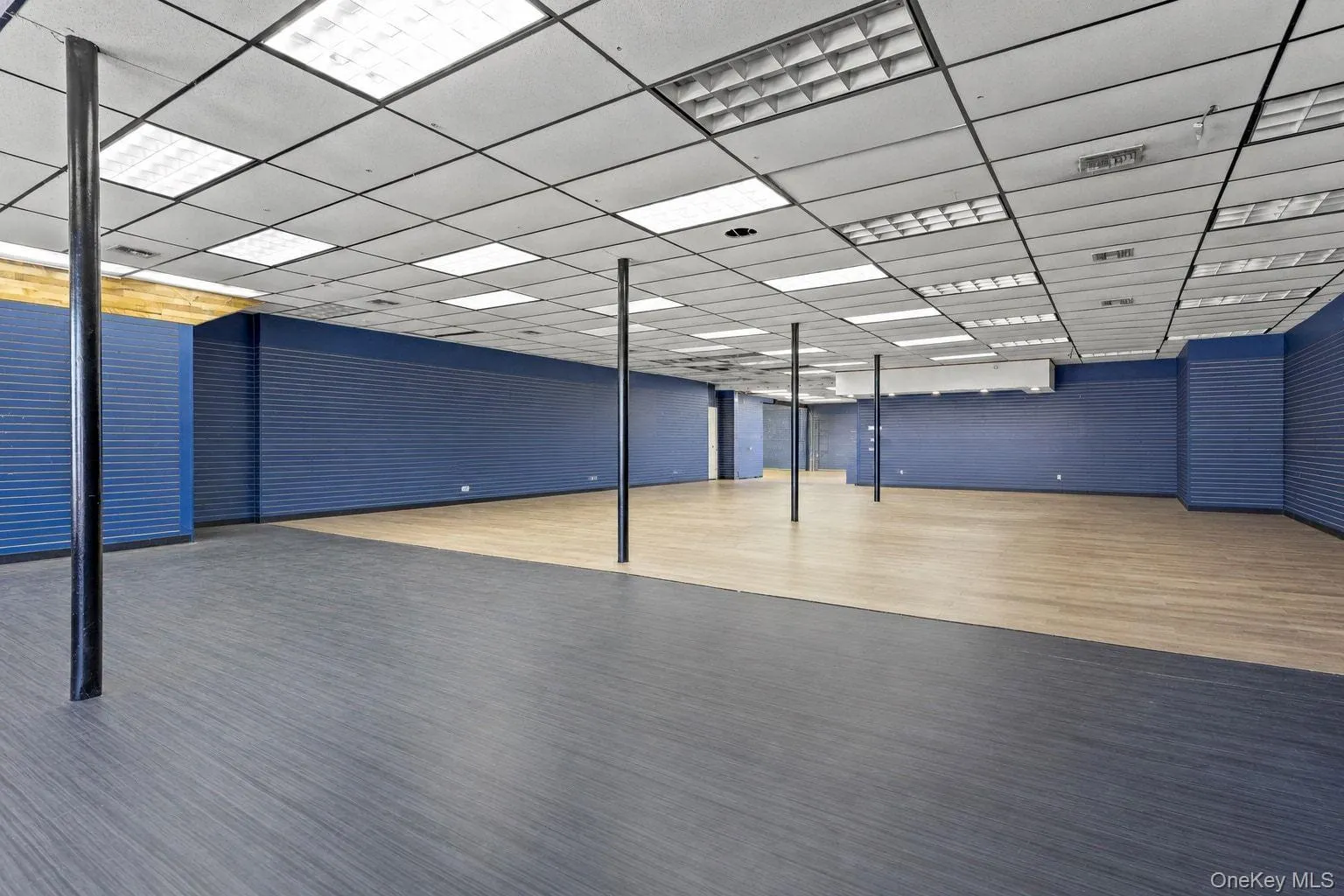 3-5 Northern Blvd, North Hempstead, NY, ,Commercial Lease,For Rent,Northern Blvd,0,1042365 3-5 Northern Blvd, North Hempstead, NY, ,Commercial Lease,For Rent,Northern Blvd,0,1042365