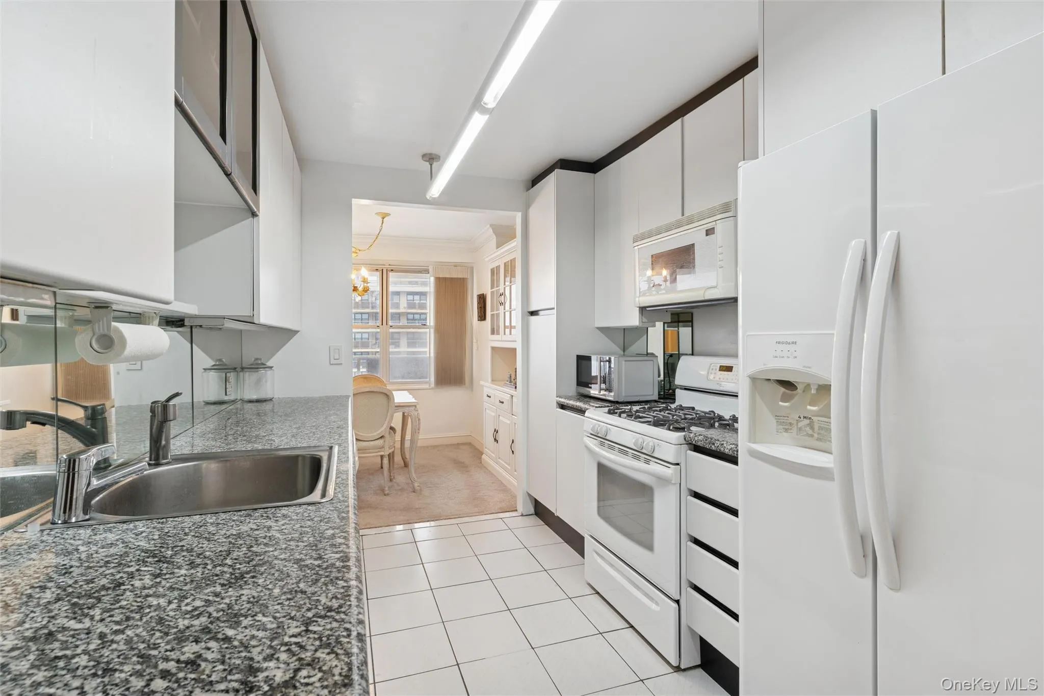 Galley Kitchen Galley Kitchen
