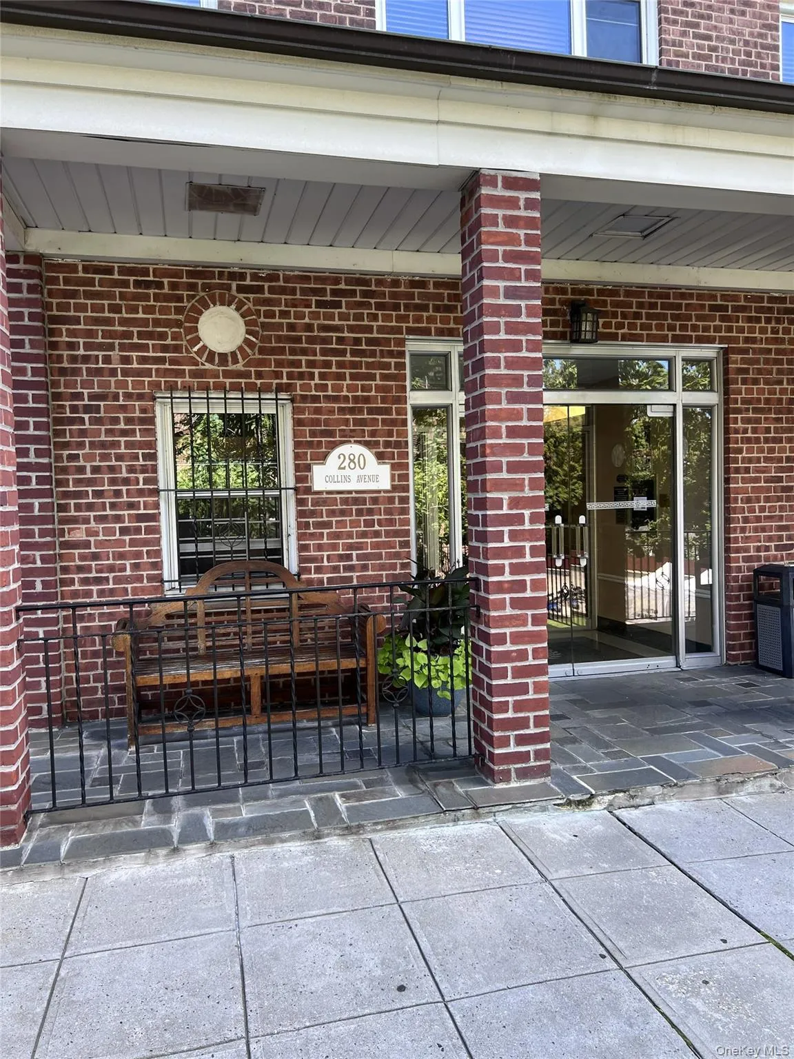 280 Collins Avenue, Mount Vernon, NY, 2 Bedrooms Bedrooms, 7 Rooms Rooms,2 BathroomsBathrooms,Residential,For Rent,Collins,0,1042370 280 Collins Avenue, Mount Vernon, NY, 2 Bedrooms Bedrooms, 7 Rooms Rooms,2 BathroomsBathrooms,Residential,For Rent,Collins,0,1042370