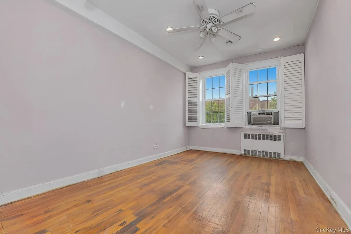 140-35 Burden Crescent, New York, NY, 2 Bedrooms Bedrooms, 4 Rooms Rooms,1 BathroomBathrooms,Residential,For Rent,Burden Crescent,0,1042371 140-35 Burden Crescent, New York, NY, 2 Bedrooms Bedrooms, 4 Rooms Rooms,1 BathroomBathrooms,Residential,For Rent,Burden Crescent,0,1042371
