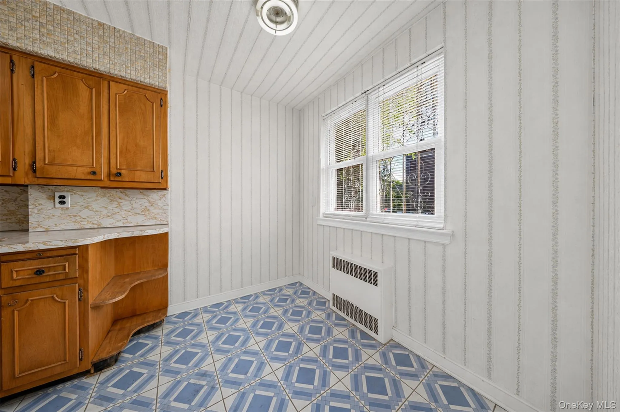 153-34 Booth Memorial Avenue, New York, NY, 3 Bedrooms Bedrooms, 6 Rooms Rooms,1 BathroomBathrooms,Residential,For Rent,Booth Memorial,0,1042379 153-34 Booth Memorial Avenue, New York, NY, 3 Bedrooms Bedrooms, 6 Rooms Rooms,1 BathroomBathrooms,Residential,For Rent,Booth Memorial,0,1042379