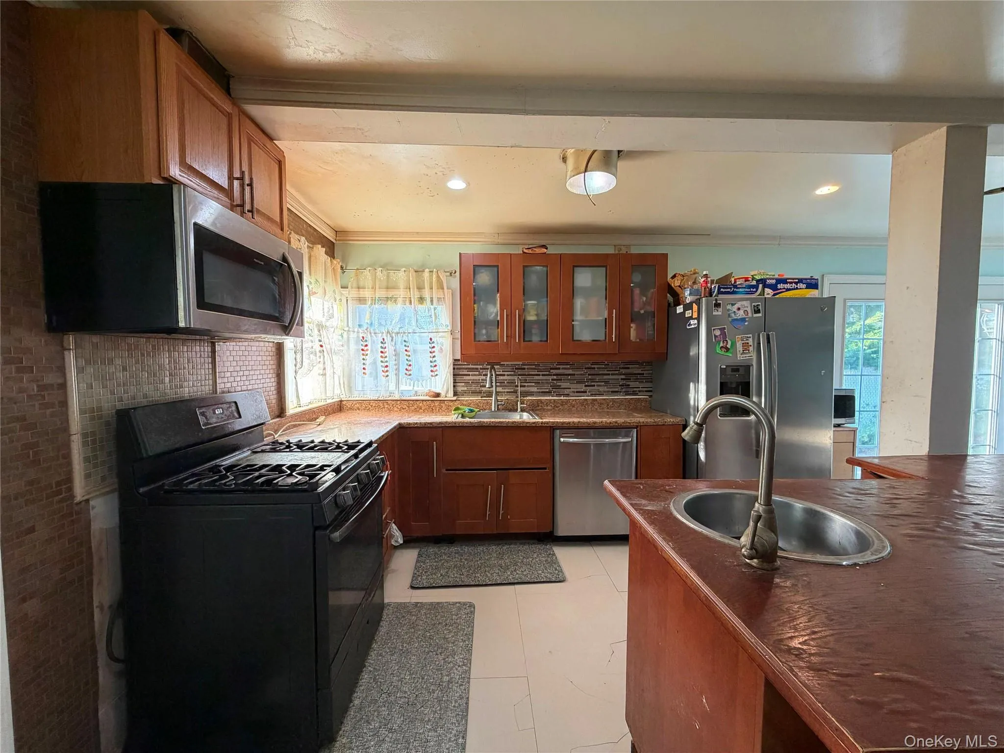 431 Blue Point Road, Brookhaven, NY, 4 Bedrooms Bedrooms, 7 Rooms Rooms,2 BathroomsBathrooms,Residential,For Rent,Blue Point,0,1042380 431 Blue Point Road, Brookhaven, NY, 4 Bedrooms Bedrooms, 7 Rooms Rooms,2 BathroomsBathrooms,Residential,For Rent,Blue Point,0,1042380
