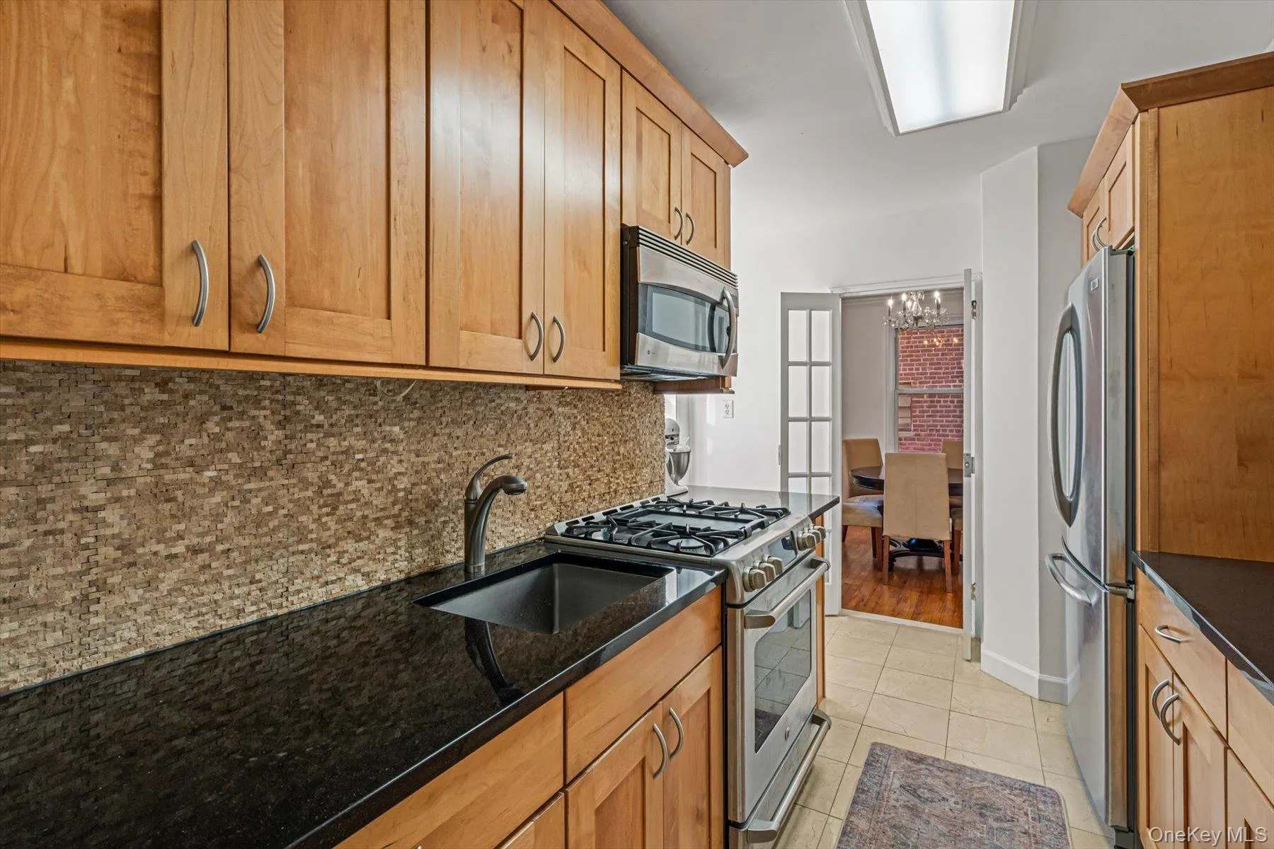 72-10 112th Street, New York, NY, 2 Bedrooms Bedrooms, 4 Rooms Rooms,1 BathroomBathrooms,Residential,For Rent,112th,0,1042383 72-10 112th Street, New York, NY, 2 Bedrooms Bedrooms, 4 Rooms Rooms,1 BathroomBathrooms,Residential,For Rent,112th,0,1042383