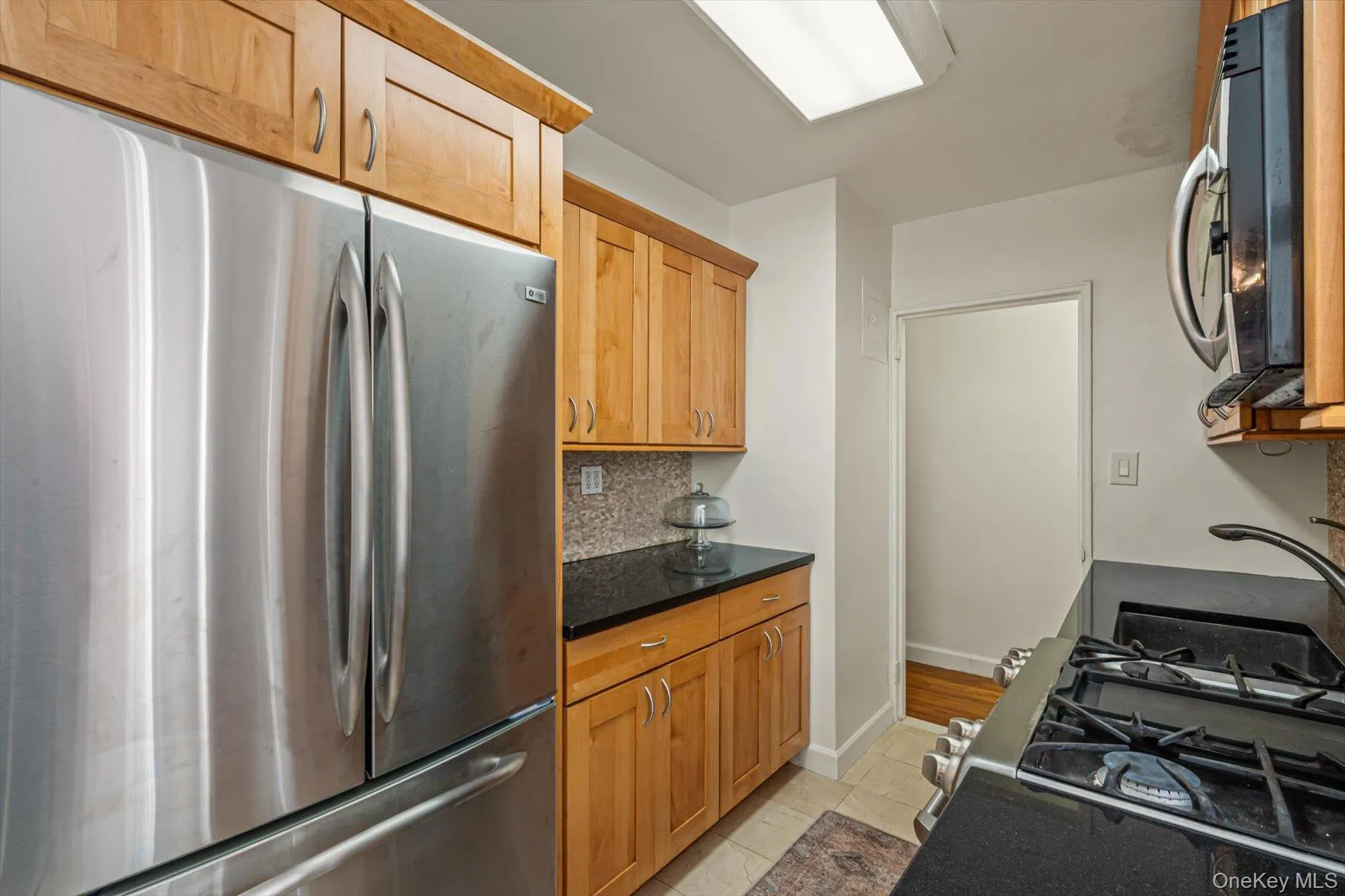 72-10 112th Street, New York, NY, 2 Bedrooms Bedrooms, 4 Rooms Rooms,1 BathroomBathrooms,Residential,For Rent,112th,0,1042383 72-10 112th Street, New York, NY, 2 Bedrooms Bedrooms, 4 Rooms Rooms,1 BathroomBathrooms,Residential,For Rent,112th,0,1042383