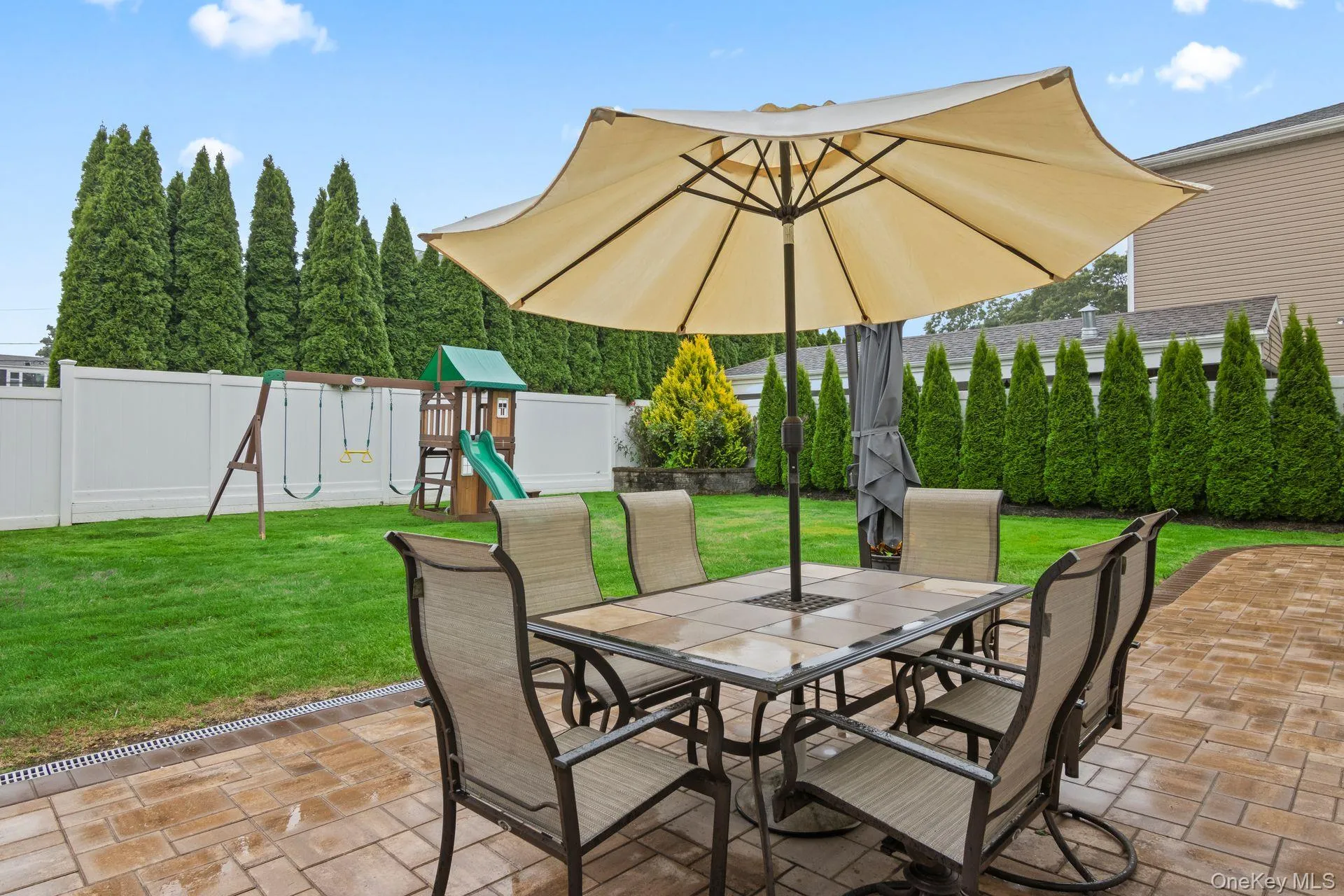 115 John Street, Oyster Bay, NY, 4 Bedrooms Bedrooms, 8 Rooms Rooms,2 BathroomsBathrooms,Residential,For Rent,John,0,1042385 115 John Street, Oyster Bay, NY, 4 Bedrooms Bedrooms, 8 Rooms Rooms,2 BathroomsBathrooms,Residential,For Rent,John,0,1042385