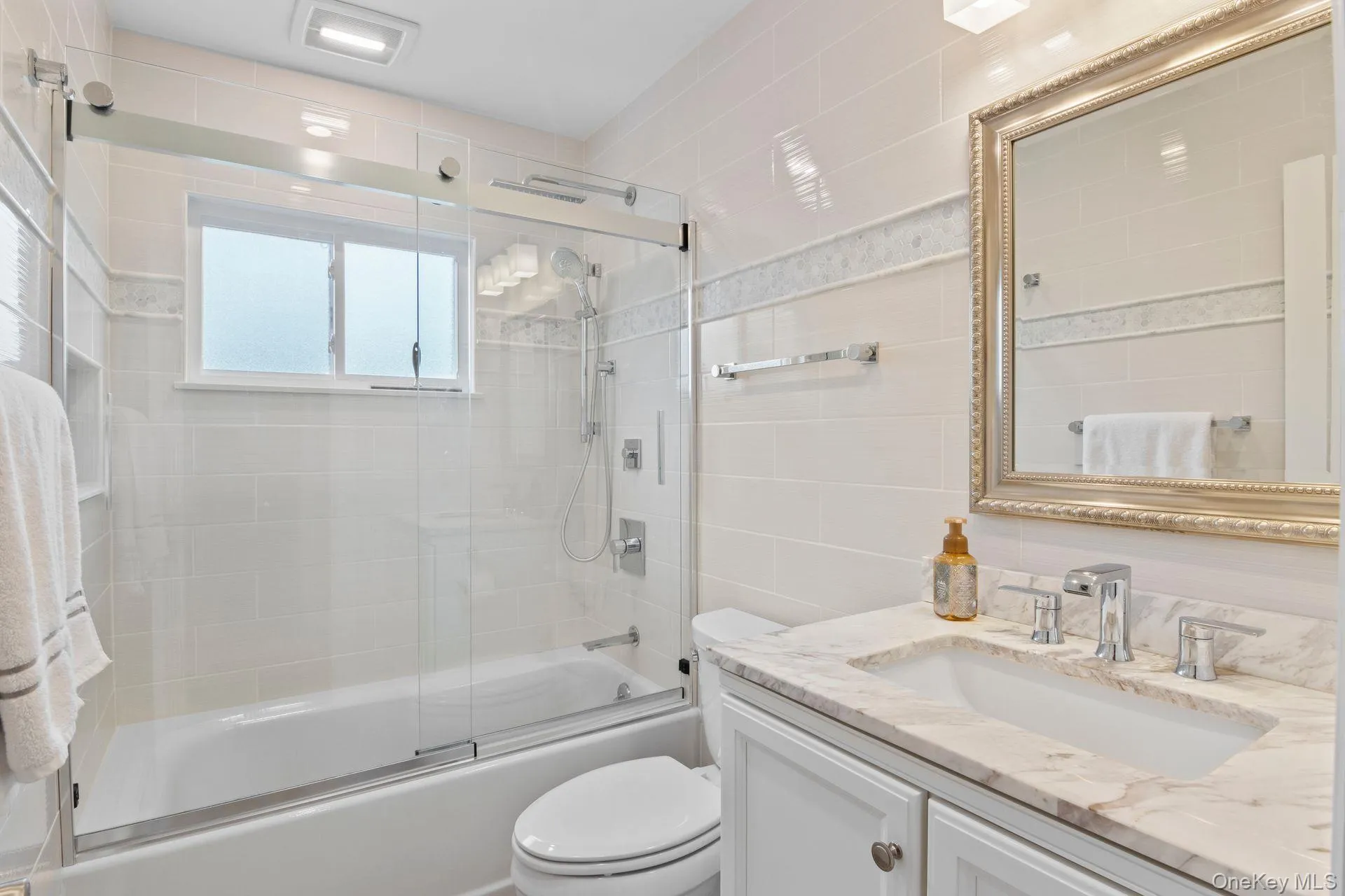 115 John Street, Oyster Bay, NY, 4 Bedrooms Bedrooms, 8 Rooms Rooms,2 BathroomsBathrooms,Residential,For Rent,John,0,1042385 115 John Street, Oyster Bay, NY, 4 Bedrooms Bedrooms, 8 Rooms Rooms,2 BathroomsBathrooms,Residential,For Rent,John,0,1042385