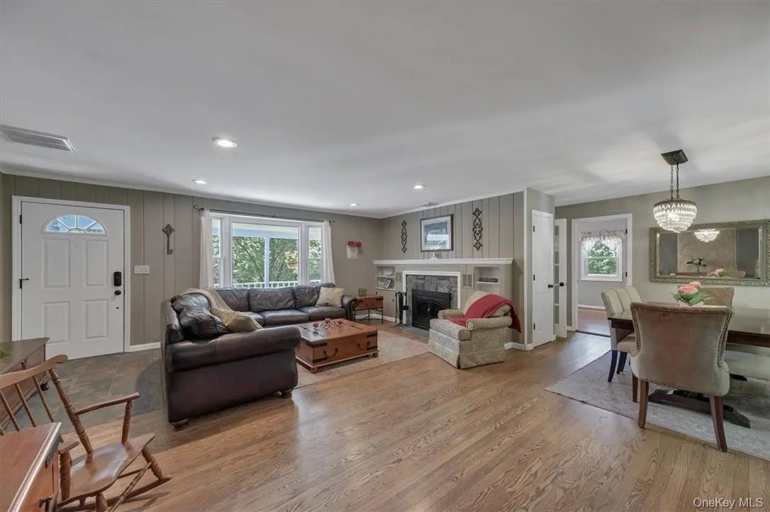 13 Split Rock Road, Carmel, NY, 3 Bedrooms Bedrooms, 7 Rooms Rooms,2 BathroomsBathrooms,Residential Lease,For Rent,Split Rock,0,1042386 13 Split Rock Road, Carmel, NY, 3 Bedrooms Bedrooms, 7 Rooms Rooms,2 BathroomsBathrooms,Residential Lease,For Rent,Split Rock,0,1042386