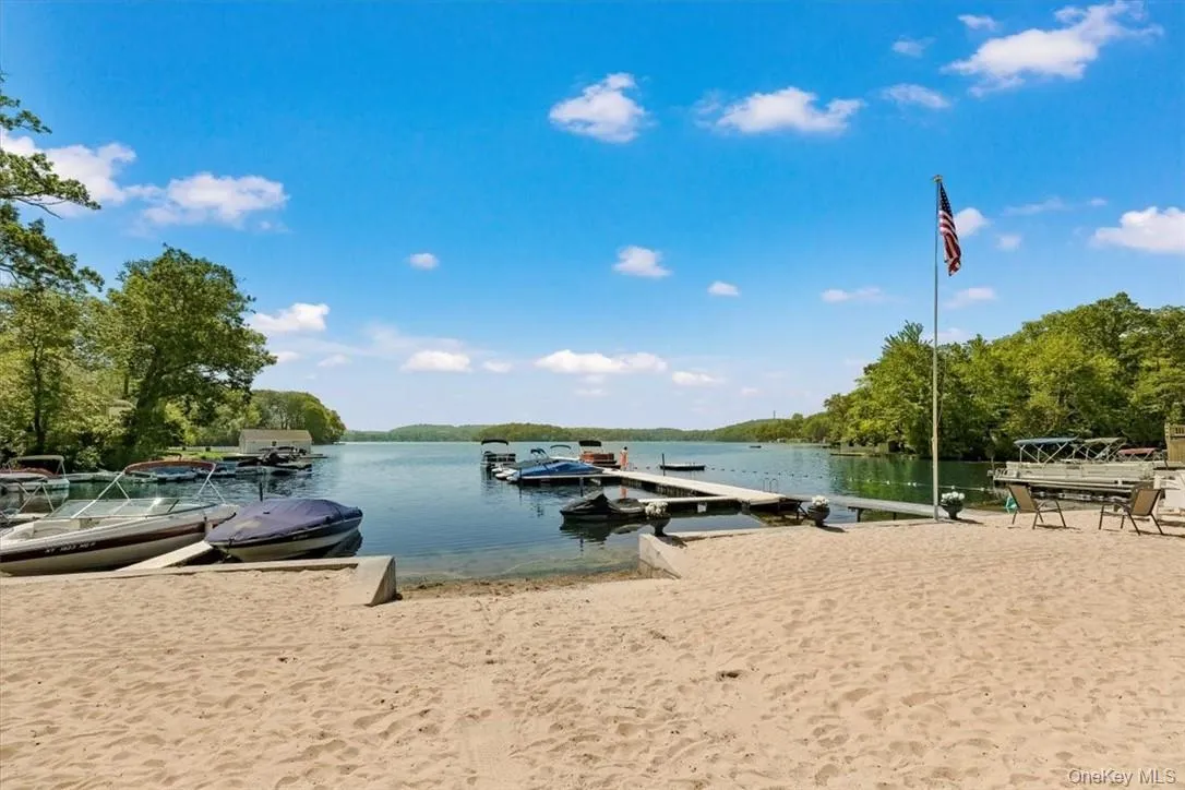 13 Split Rock Road, Carmel, NY, 3 Bedrooms Bedrooms, 7 Rooms Rooms,2 BathroomsBathrooms,Residential Lease,For Rent,Split Rock,0,1042386 13 Split Rock Road, Carmel, NY, 3 Bedrooms Bedrooms, 7 Rooms Rooms,2 BathroomsBathrooms,Residential Lease,For Rent,Split Rock,0,1042386