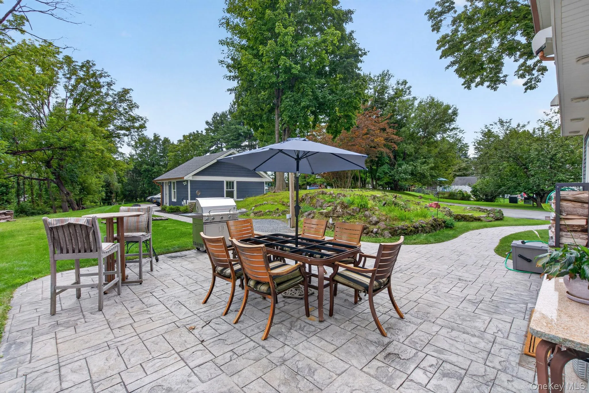 42 Colonial Avenue, Warwick (town), NY, 3 Bedrooms Bedrooms, 14 Rooms Rooms,2 BathroomsBathrooms,Residential,For Rent,Colonial,0,1042388 42 Colonial Avenue, Warwick (town), NY, 3 Bedrooms Bedrooms, 14 Rooms Rooms,2 BathroomsBathrooms,Residential,For Rent,Colonial,0,1042388