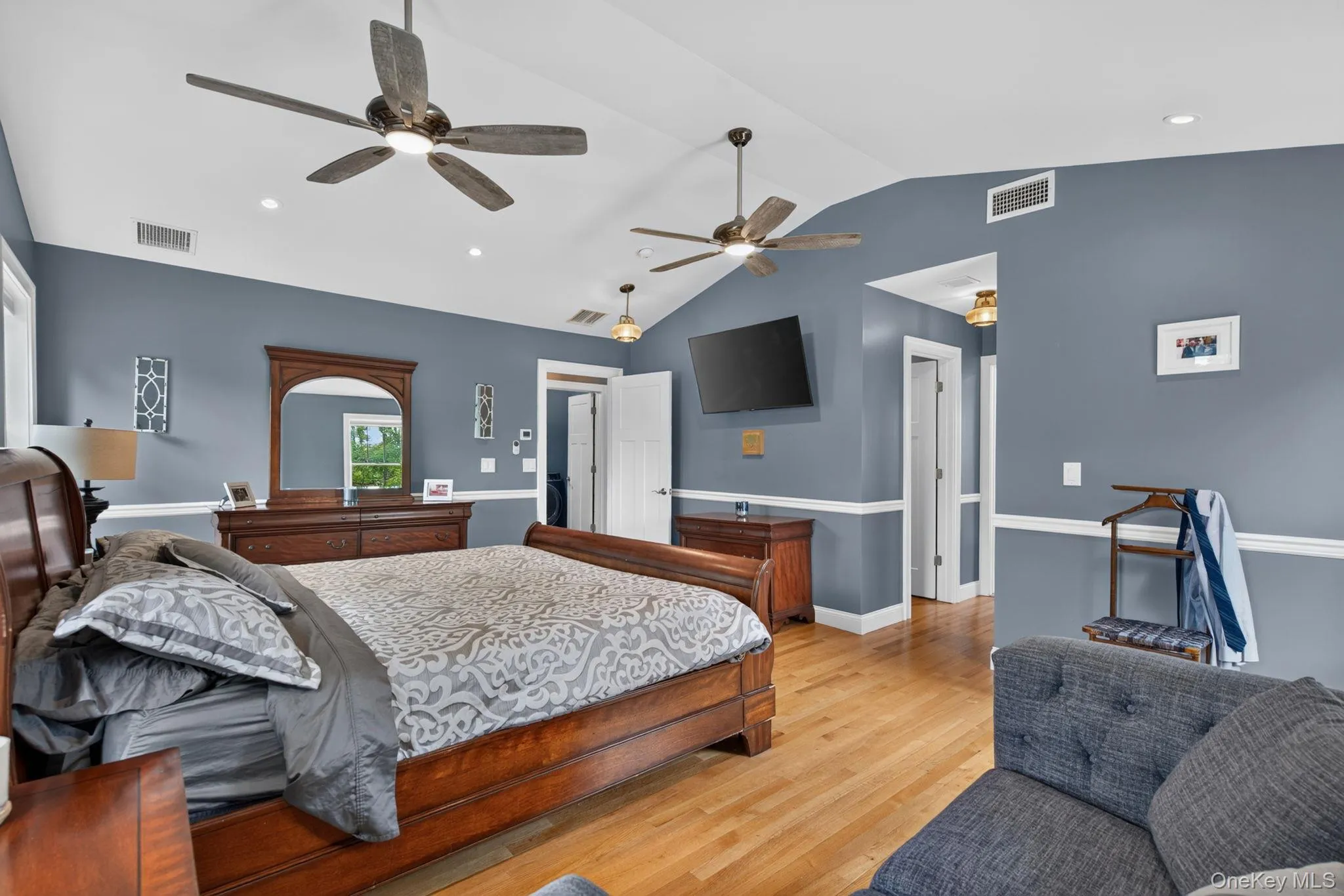 42 Colonial Avenue, Warwick (town), NY, 3 Bedrooms Bedrooms, 14 Rooms Rooms,2 BathroomsBathrooms,Residential,For Rent,Colonial,0,1042388 42 Colonial Avenue, Warwick (town), NY, 3 Bedrooms Bedrooms, 14 Rooms Rooms,2 BathroomsBathrooms,Residential,For Rent,Colonial,0,1042388