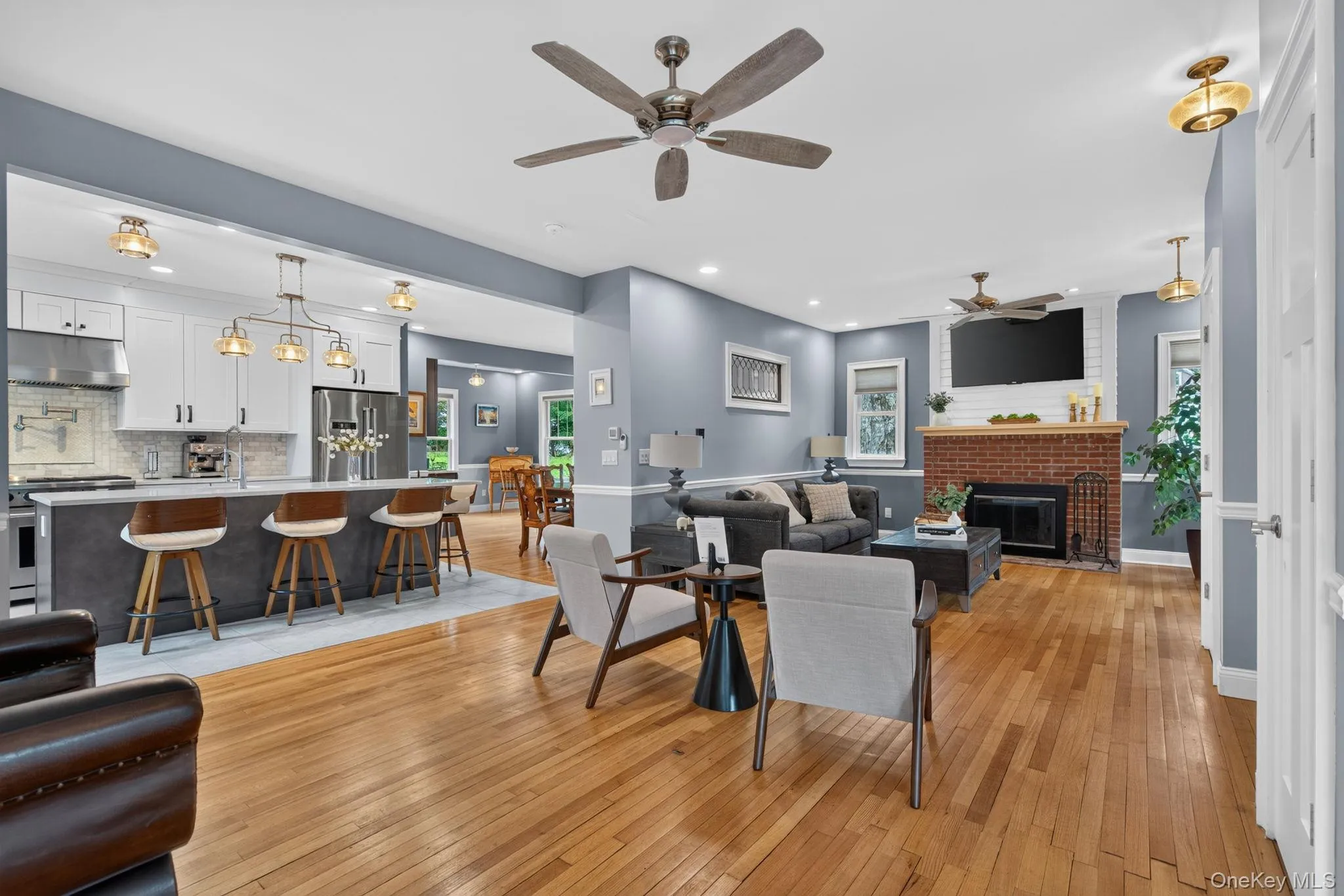 42 Colonial Avenue, Warwick (town), NY, 3 Bedrooms Bedrooms, 14 Rooms Rooms,2 BathroomsBathrooms,Residential,For Rent,Colonial,0,1042388 42 Colonial Avenue, Warwick (town), NY, 3 Bedrooms Bedrooms, 14 Rooms Rooms,2 BathroomsBathrooms,Residential,For Rent,Colonial,0,1042388