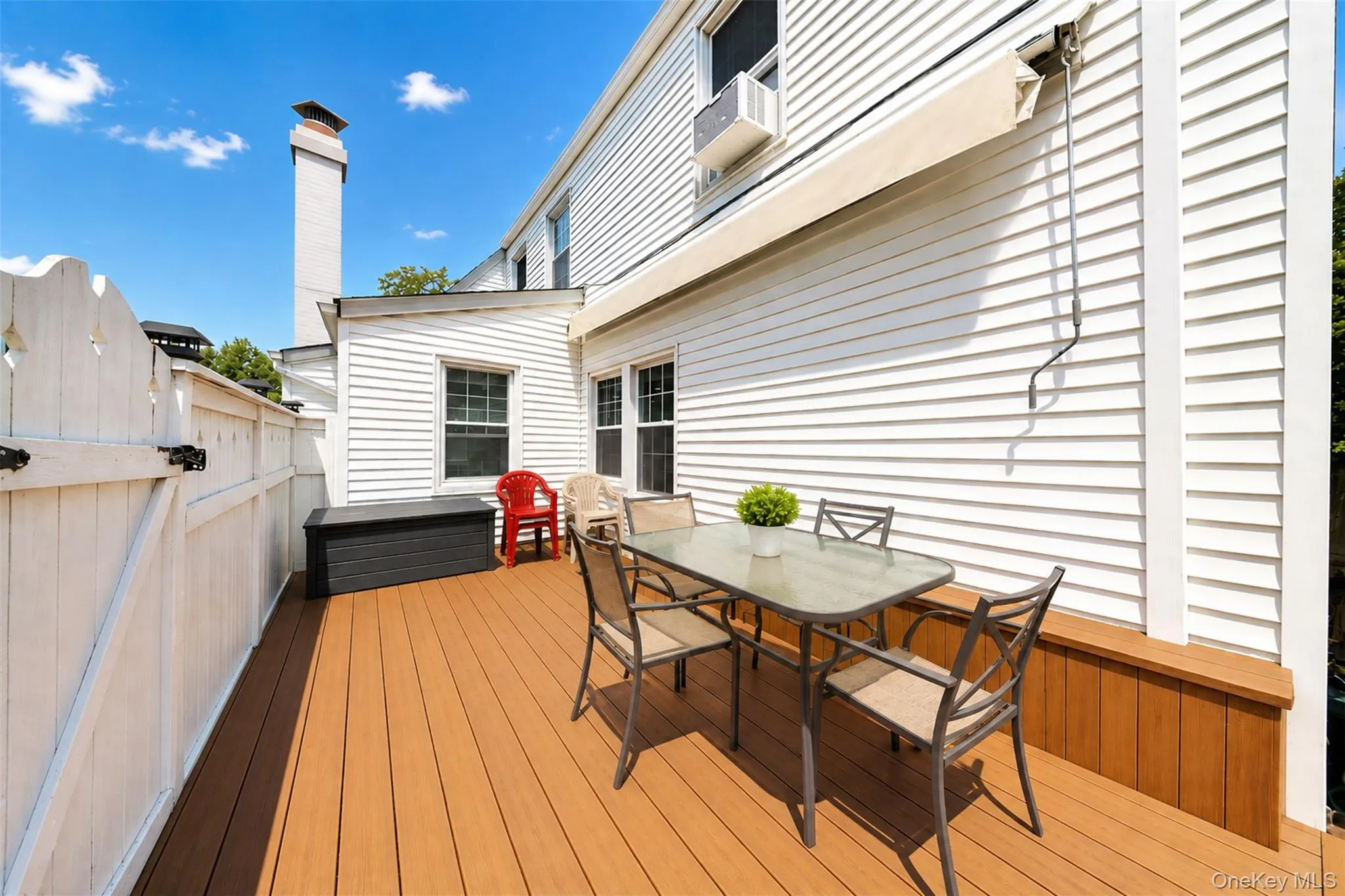 26 Van Nostrand Court, New York, NY, 4 Bedrooms Bedrooms, 7 Rooms Rooms,1 BathroomBathrooms,Residential,For Rent,Van Nostrand,0,1042392 26 Van Nostrand Court, New York, NY, 4 Bedrooms Bedrooms, 7 Rooms Rooms,1 BathroomBathrooms,Residential,For Rent,Van Nostrand,0,1042392
