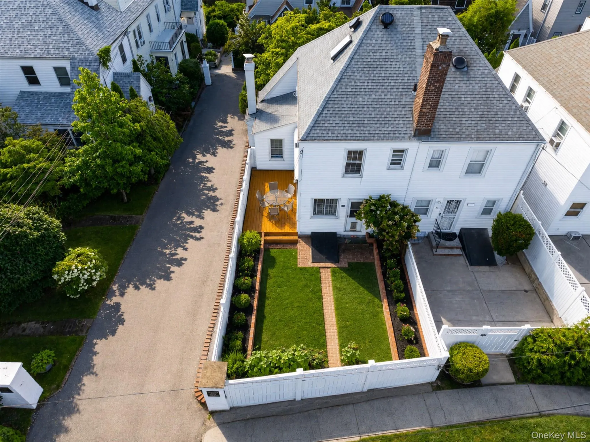 26 Van Nostrand Court, New York, NY, 4 Bedrooms Bedrooms, 7 Rooms Rooms,1 BathroomBathrooms,Residential,For Rent,Van Nostrand,0,1042392 26 Van Nostrand Court, New York, NY, 4 Bedrooms Bedrooms, 7 Rooms Rooms,1 BathroomBathrooms,Residential,For Rent,Van Nostrand,0,1042392