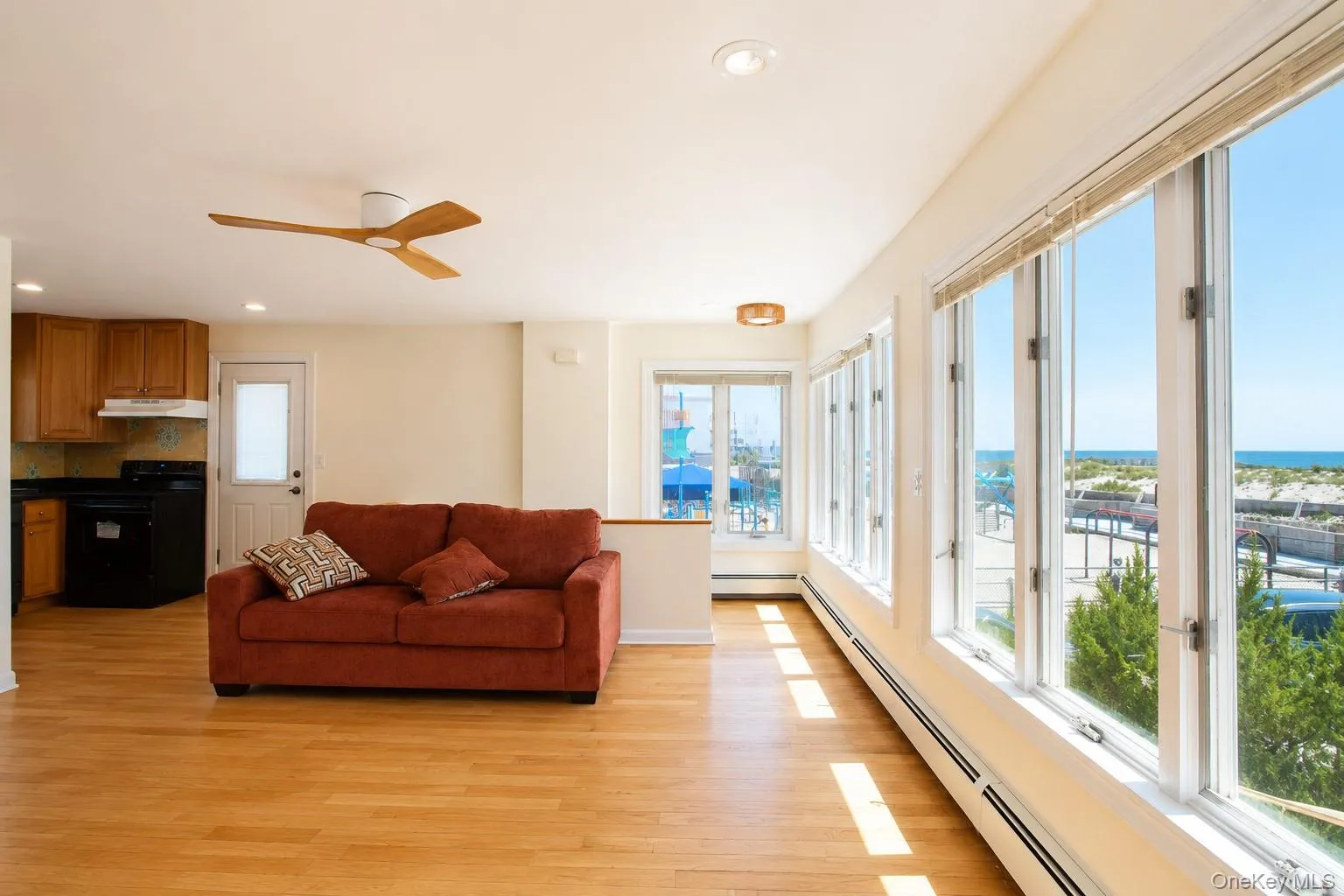 762 Shore Road, Long Beach, NY, 2 Bedrooms Bedrooms, 4 Rooms Rooms,1 BathroomBathrooms,Residential Lease,For Rent,Shore,0,1042393 762 Shore Road, Long Beach, NY, 2 Bedrooms Bedrooms, 4 Rooms Rooms,1 BathroomBathrooms,Residential Lease,For Rent,Shore,0,1042393