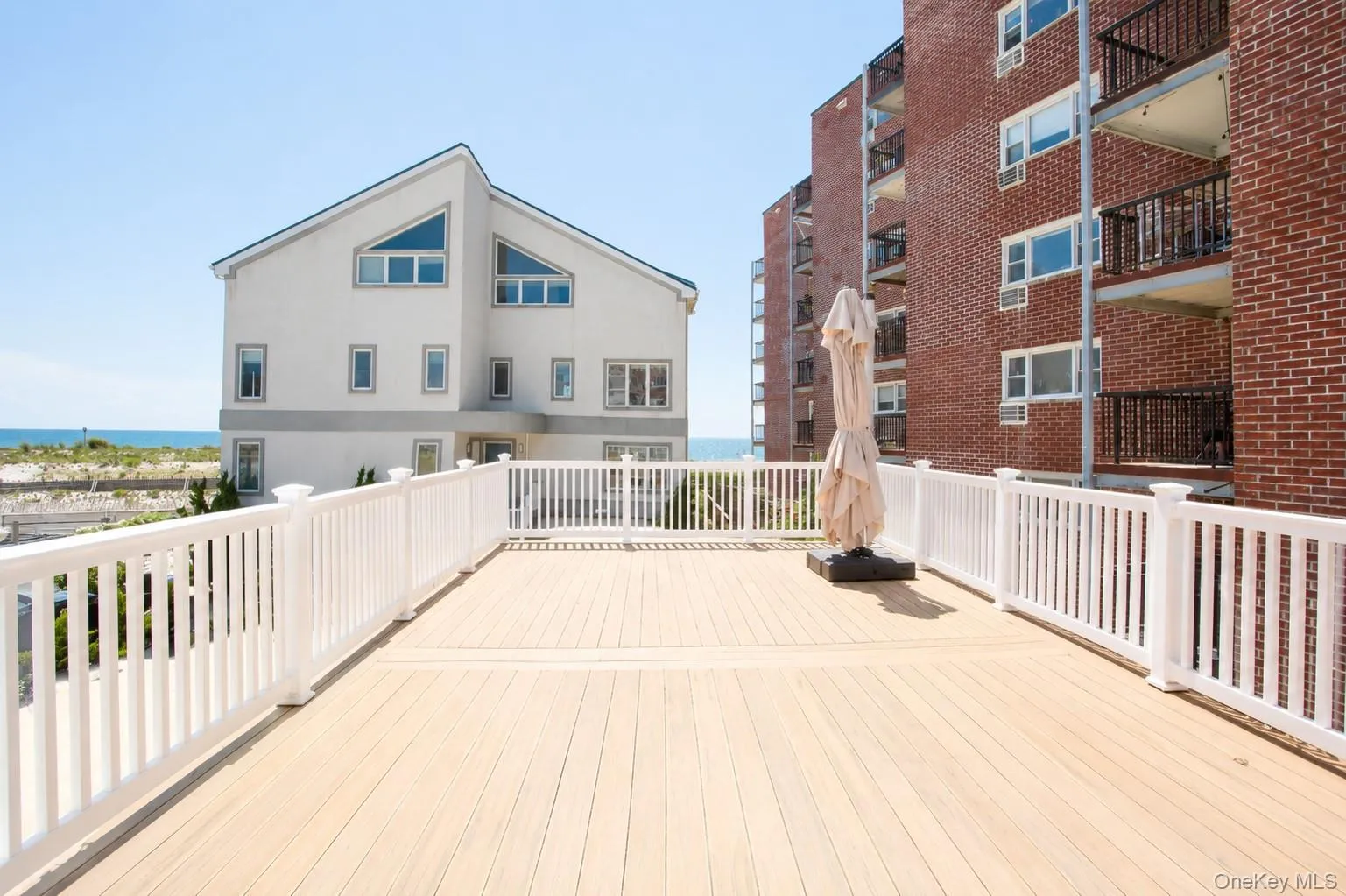 762 Shore Road, Long Beach, NY, 2 Bedrooms Bedrooms, 4 Rooms Rooms,1 BathroomBathrooms,Residential Lease,For Rent,Shore,0,1042393 762 Shore Road, Long Beach, NY, 2 Bedrooms Bedrooms, 4 Rooms Rooms,1 BathroomBathrooms,Residential Lease,For Rent,Shore,0,1042393