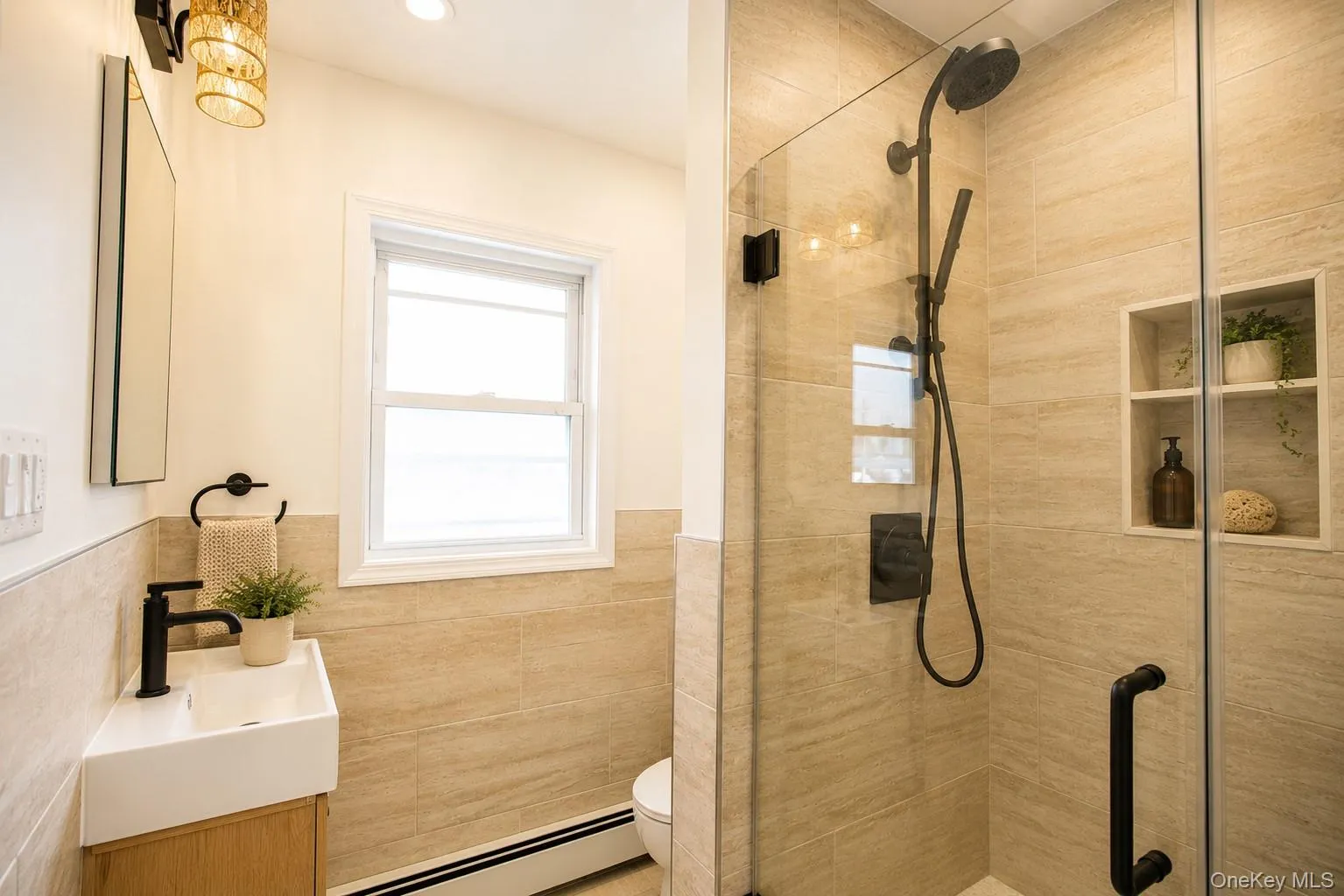 762 Shore Road, Long Beach, NY, 2 Bedrooms Bedrooms, 4 Rooms Rooms,1 BathroomBathrooms,Residential Lease,For Rent,Shore,0,1042393 762 Shore Road, Long Beach, NY, 2 Bedrooms Bedrooms, 4 Rooms Rooms,1 BathroomBathrooms,Residential Lease,For Rent,Shore,0,1042393