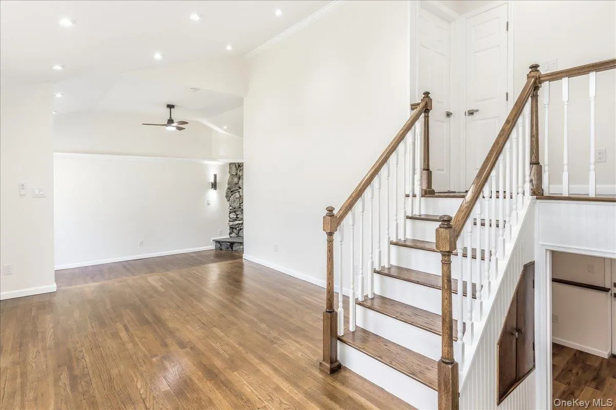 260 24th Street, Babylon, NY, 4 Bedrooms Bedrooms, 10 Rooms Rooms,1 BathroomBathrooms,Residential,For Rent,24th,0,1042400 260 24th Street, Babylon, NY, 4 Bedrooms Bedrooms, 10 Rooms Rooms,1 BathroomBathrooms,Residential,For Rent,24th,0,1042400