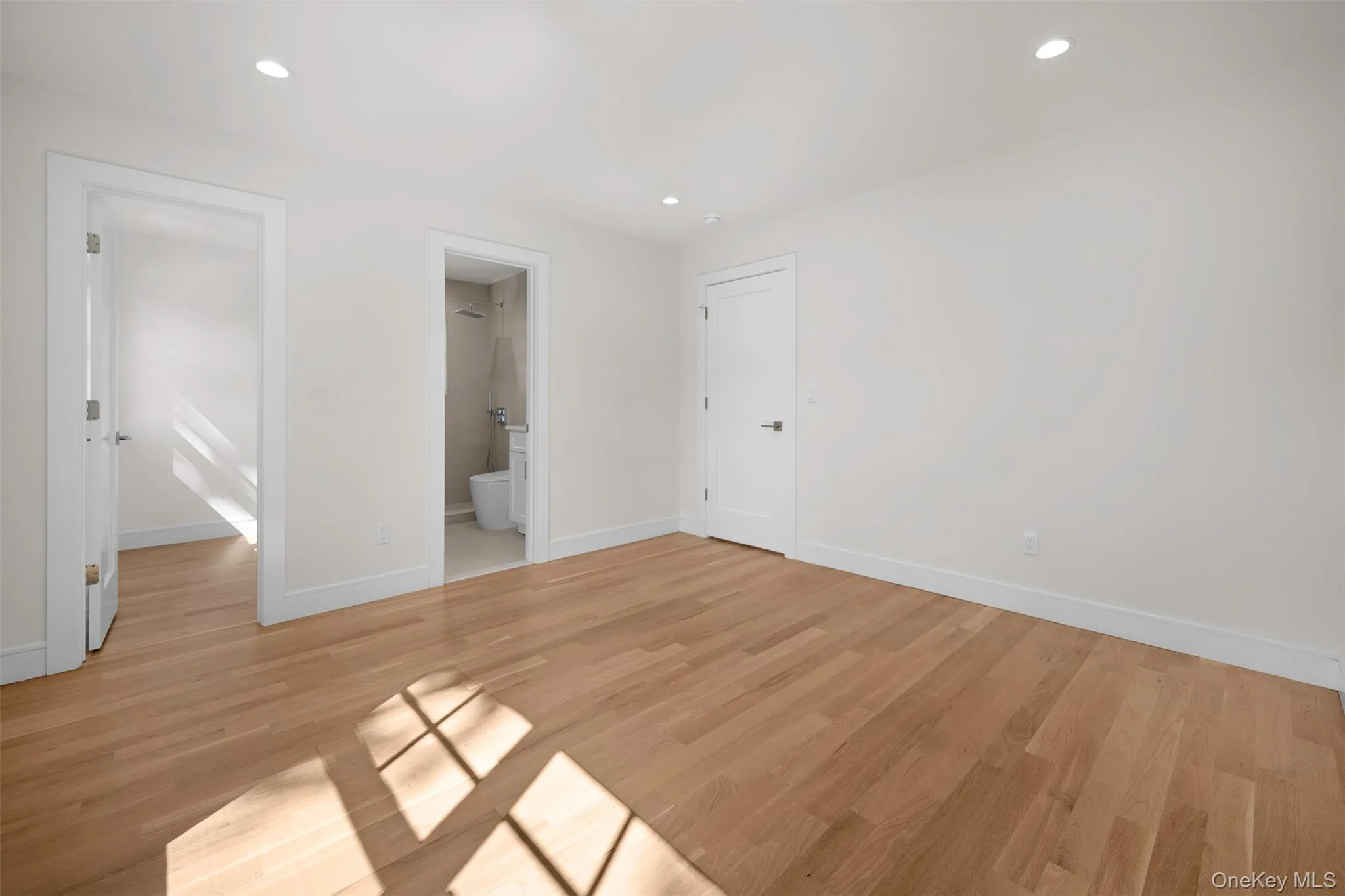 97 Broadmoor Lane, Hempstead, NY, 3 Bedrooms Bedrooms, 8 Rooms Rooms,2 BathroomsBathrooms,Residential,For Rent,Broadmoor,0,1042404 97 Broadmoor Lane, Hempstead, NY, 3 Bedrooms Bedrooms, 8 Rooms Rooms,2 BathroomsBathrooms,Residential,For Rent,Broadmoor,0,1042404