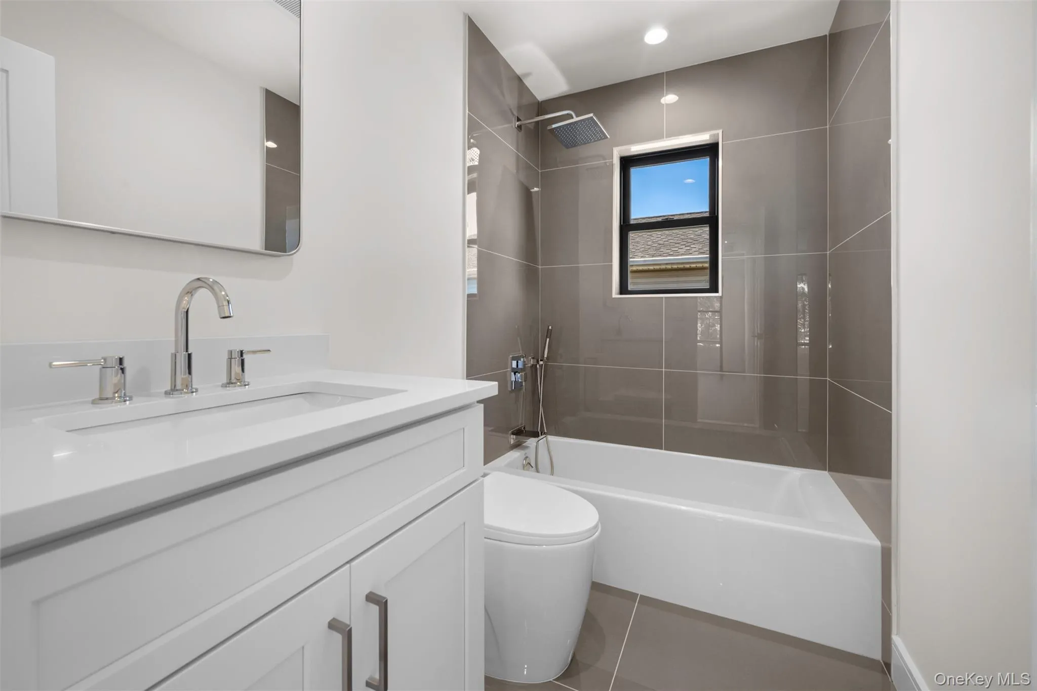 97 Broadmoor Lane, Hempstead, NY, 3 Bedrooms Bedrooms, 8 Rooms Rooms,2 BathroomsBathrooms,Residential,For Rent,Broadmoor,0,1042404 97 Broadmoor Lane, Hempstead, NY, 3 Bedrooms Bedrooms, 8 Rooms Rooms,2 BathroomsBathrooms,Residential,For Rent,Broadmoor,0,1042404