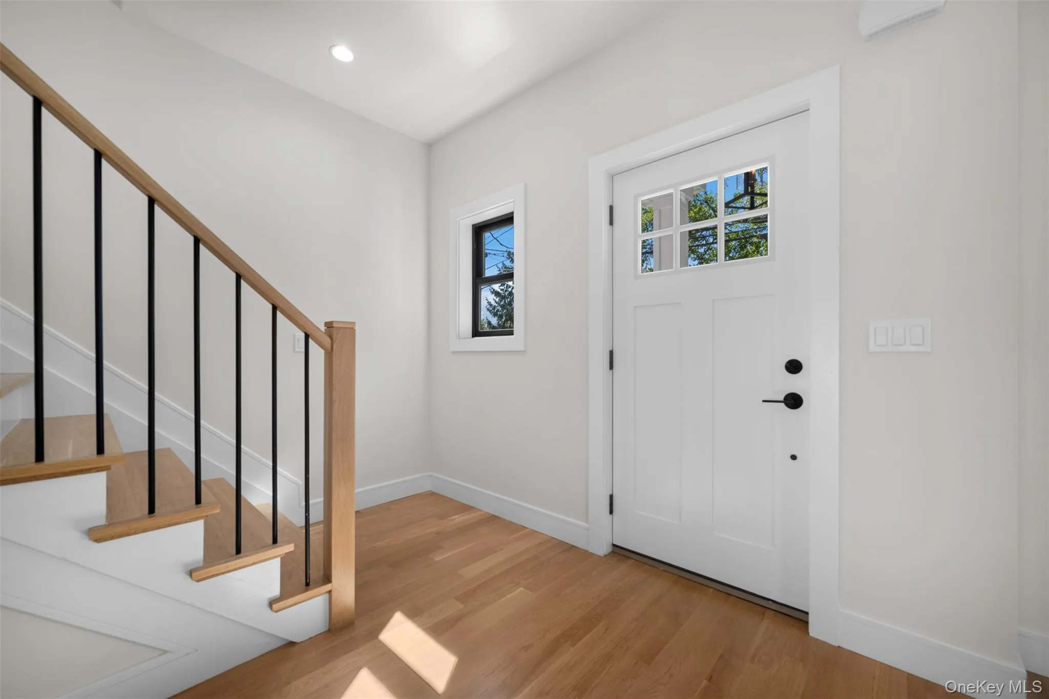 97 Broadmoor Lane, Hempstead, NY, 3 Bedrooms Bedrooms, 8 Rooms Rooms,2 BathroomsBathrooms,Residential,For Rent,Broadmoor,0,1042404 97 Broadmoor Lane, Hempstead, NY, 3 Bedrooms Bedrooms, 8 Rooms Rooms,2 BathroomsBathrooms,Residential,For Rent,Broadmoor,0,1042404