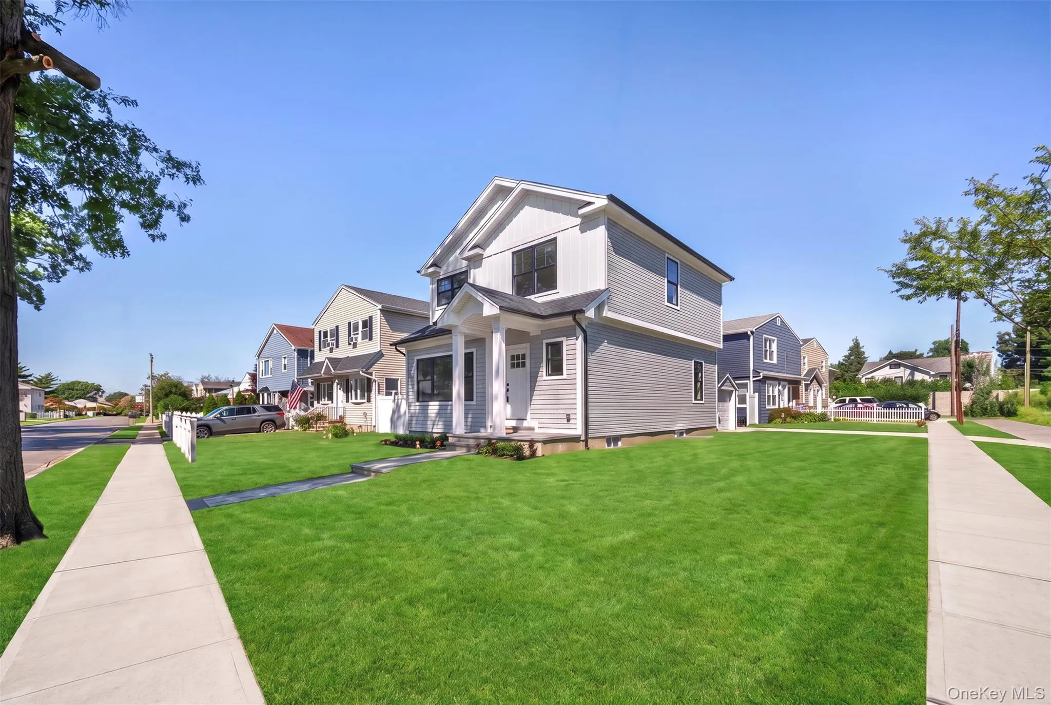 97 Broadmoor Lane, Hempstead, NY, 3 Bedrooms Bedrooms, 8 Rooms Rooms,2 BathroomsBathrooms,Residential,For Rent,Broadmoor,0,1042404 97 Broadmoor Lane, Hempstead, NY, 3 Bedrooms Bedrooms, 8 Rooms Rooms,2 BathroomsBathrooms,Residential,For Rent,Broadmoor,0,1042404