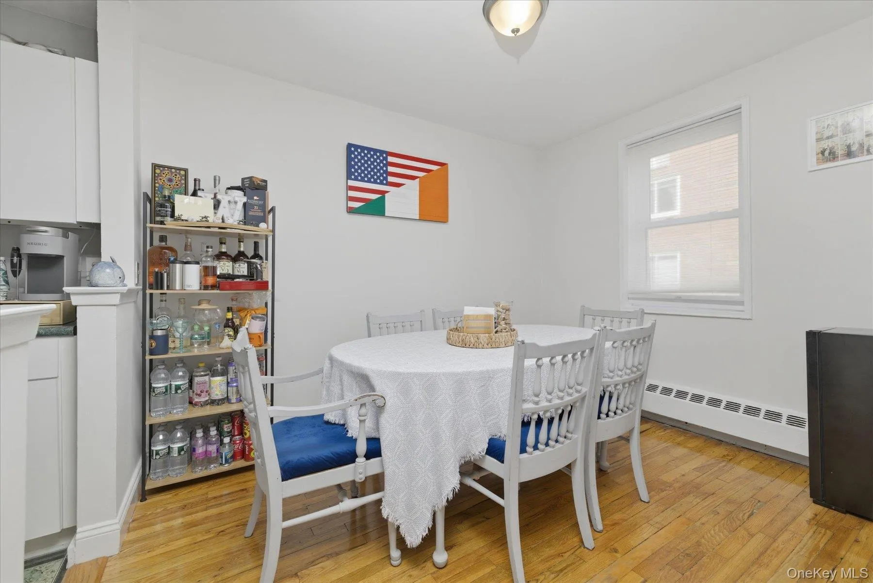 370 West Broadway, Long Beach, NY, 1 Bedroom Bedrooms, 4 Rooms Rooms,1 BathroomBathrooms,Residential Lease,For Rent,West Broadway,0,1042406 370 West Broadway, Long Beach, NY, 1 Bedroom Bedrooms, 4 Rooms Rooms,1 BathroomBathrooms,Residential Lease,For Rent,West Broadway,0,1042406