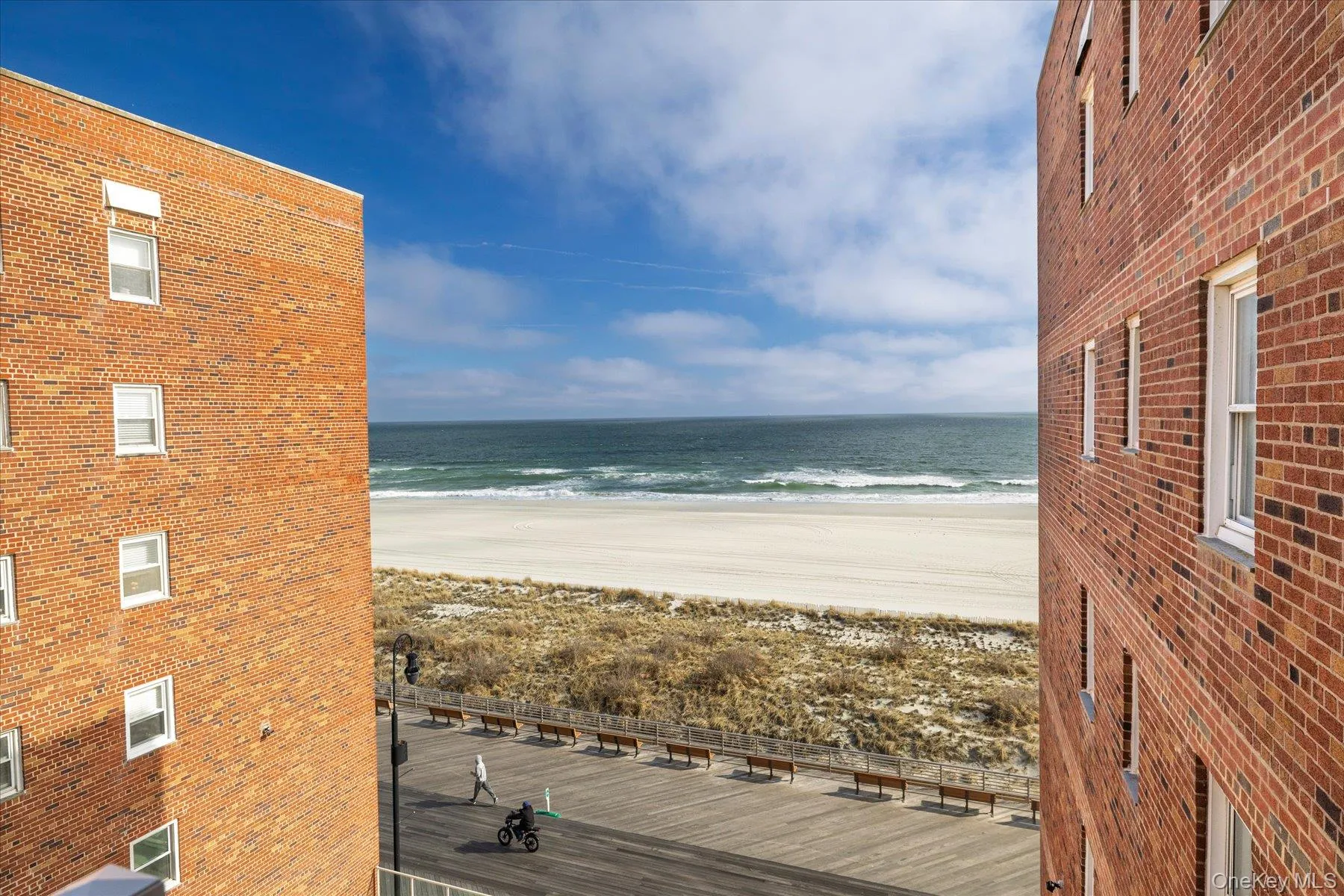 370 West Broadway, Long Beach, NY, 1 Bedroom Bedrooms, 4 Rooms Rooms,1 BathroomBathrooms,Residential Lease,For Rent,West Broadway,0,1042406 370 West Broadway, Long Beach, NY, 1 Bedroom Bedrooms, 4 Rooms Rooms,1 BathroomBathrooms,Residential Lease,For Rent,West Broadway,0,1042406