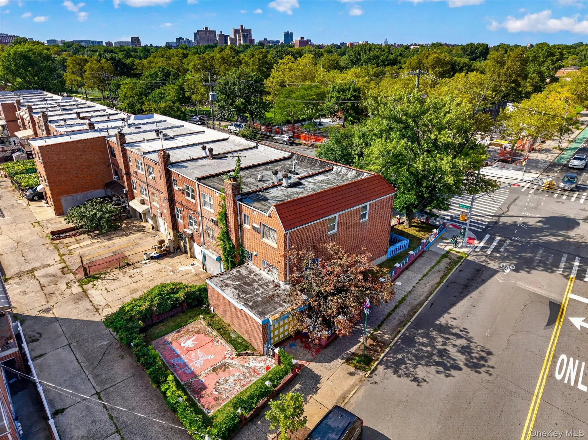 153-36 Booth Memorial Avenue, New York, NY, 3 Bedrooms Bedrooms, 6 Rooms Rooms,1 BathroomBathrooms,Residential,For Rent,Booth Memorial,0,1042407 153-36 Booth Memorial Avenue, New York, NY, 3 Bedrooms Bedrooms, 6 Rooms Rooms,1 BathroomBathrooms,Residential,For Rent,Booth Memorial,0,1042407