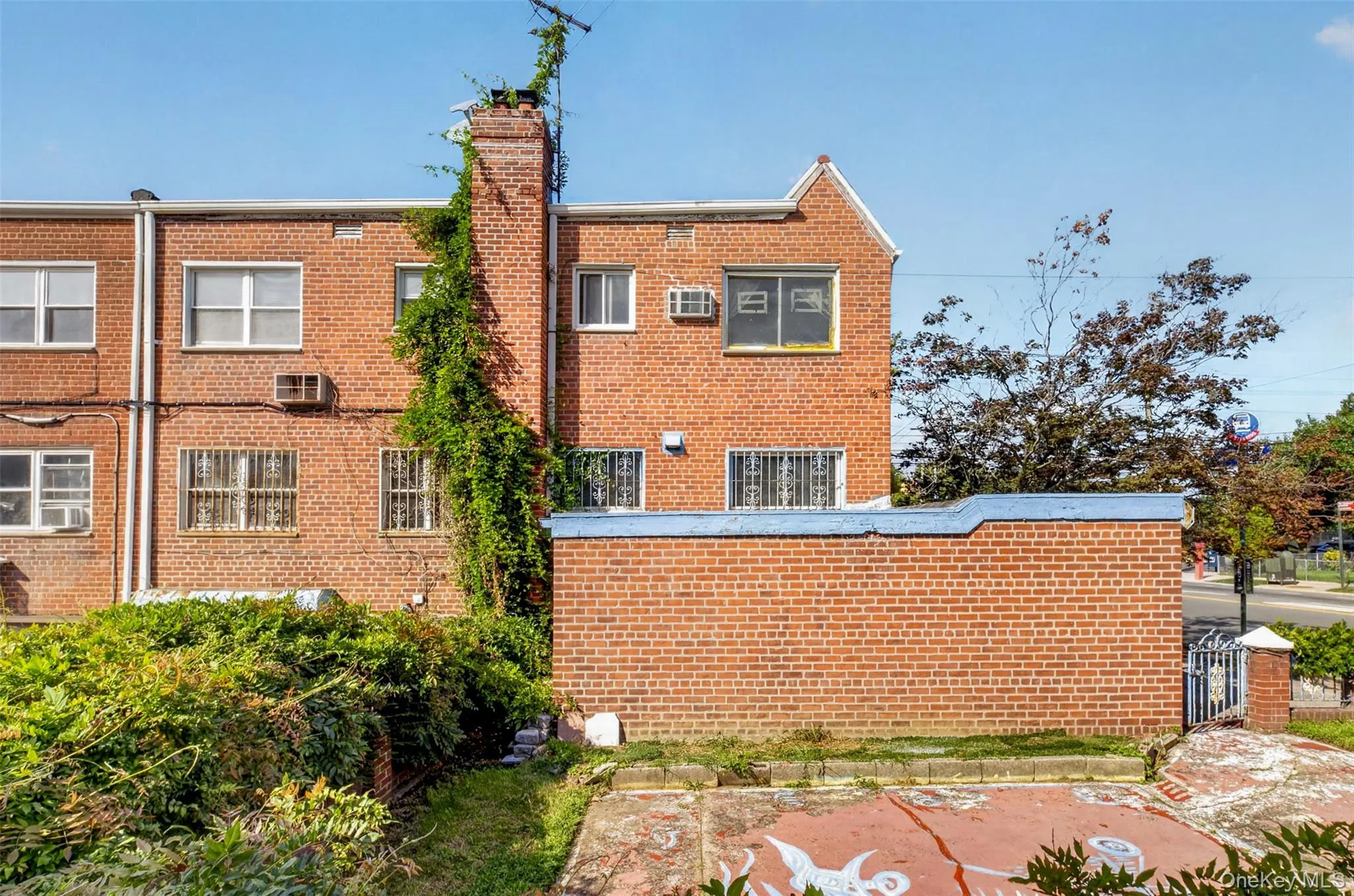 153-36 Booth Memorial Avenue, New York, NY, 3 Bedrooms Bedrooms, 6 Rooms Rooms,1 BathroomBathrooms,Residential,For Rent,Booth Memorial,0,1042407 153-36 Booth Memorial Avenue, New York, NY, 3 Bedrooms Bedrooms, 6 Rooms Rooms,1 BathroomBathrooms,Residential,For Rent,Booth Memorial,0,1042407