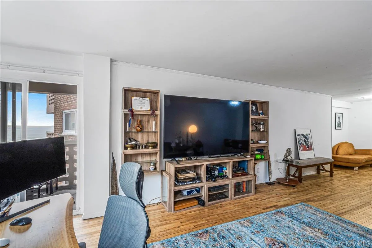600 Shore Road, Long Beach, NY, 1 Bedroom Bedrooms, 4 Rooms Rooms,1 BathroomBathrooms,Residential,For Rent,Shore,0,1042410 600 Shore Road, Long Beach, NY, 1 Bedroom Bedrooms, 4 Rooms Rooms,1 BathroomBathrooms,Residential,For Rent,Shore,0,1042410