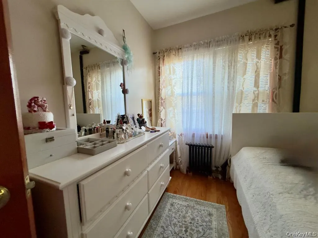 209-44 110th Avenue, New York, NY, 5 Bedrooms Bedrooms, 7 Rooms Rooms,1 BathroomBathrooms,Residential Lease,For Rent,110th,0,1042411 209-44 110th Avenue, New York, NY, 5 Bedrooms Bedrooms, 7 Rooms Rooms,1 BathroomBathrooms,Residential Lease,For Rent,110th,0,1042411