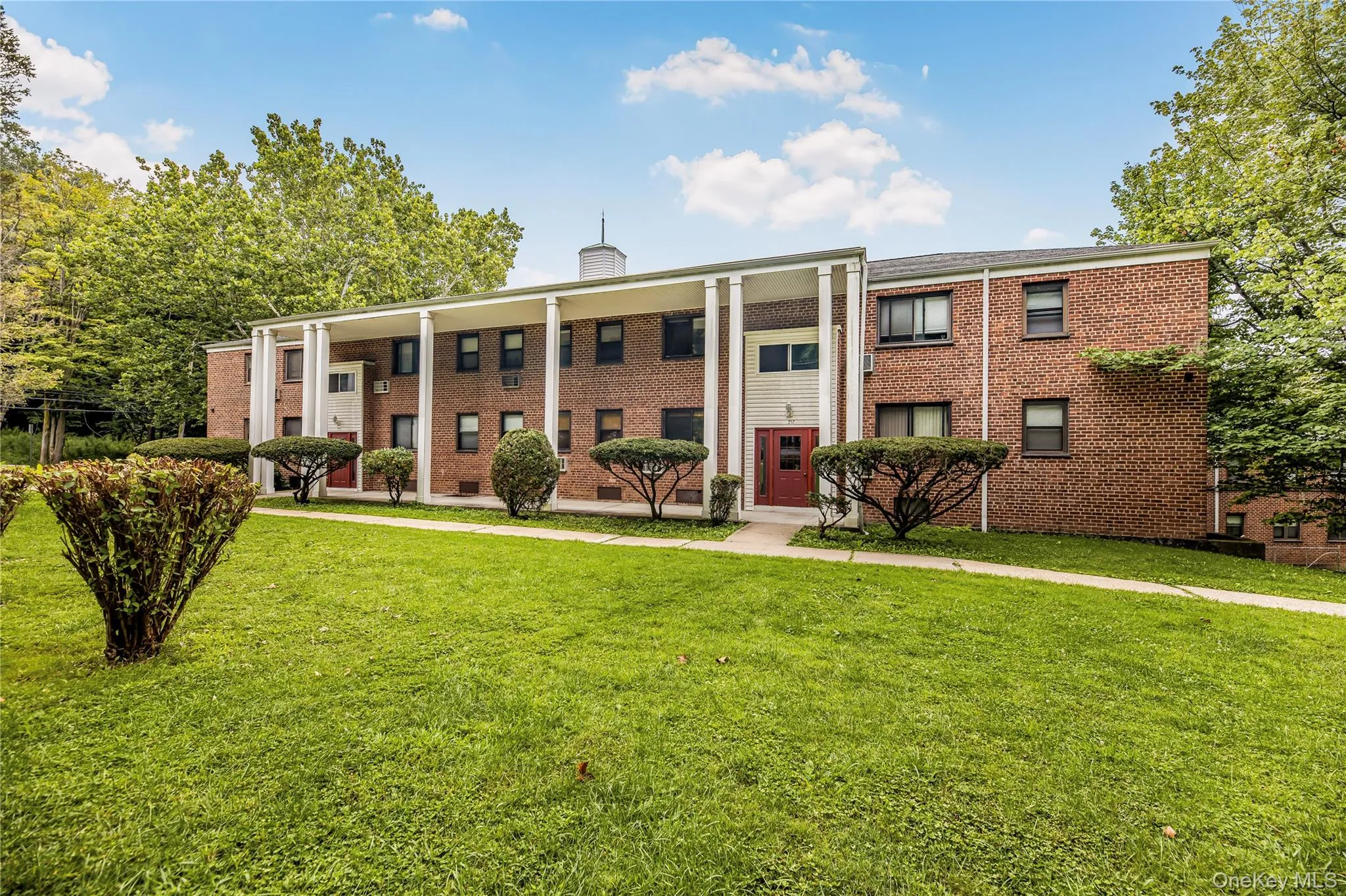 757 Hillside Avenue, Greenburgh, NY, 1 Bedroom Bedrooms, 4 Rooms Rooms,1 BathroomBathrooms,Residential,For Rent,Hillside,0,1042415 757 Hillside Avenue, Greenburgh, NY, 1 Bedroom Bedrooms, 4 Rooms Rooms,1 BathroomBathrooms,Residential,For Rent,Hillside,0,1042415