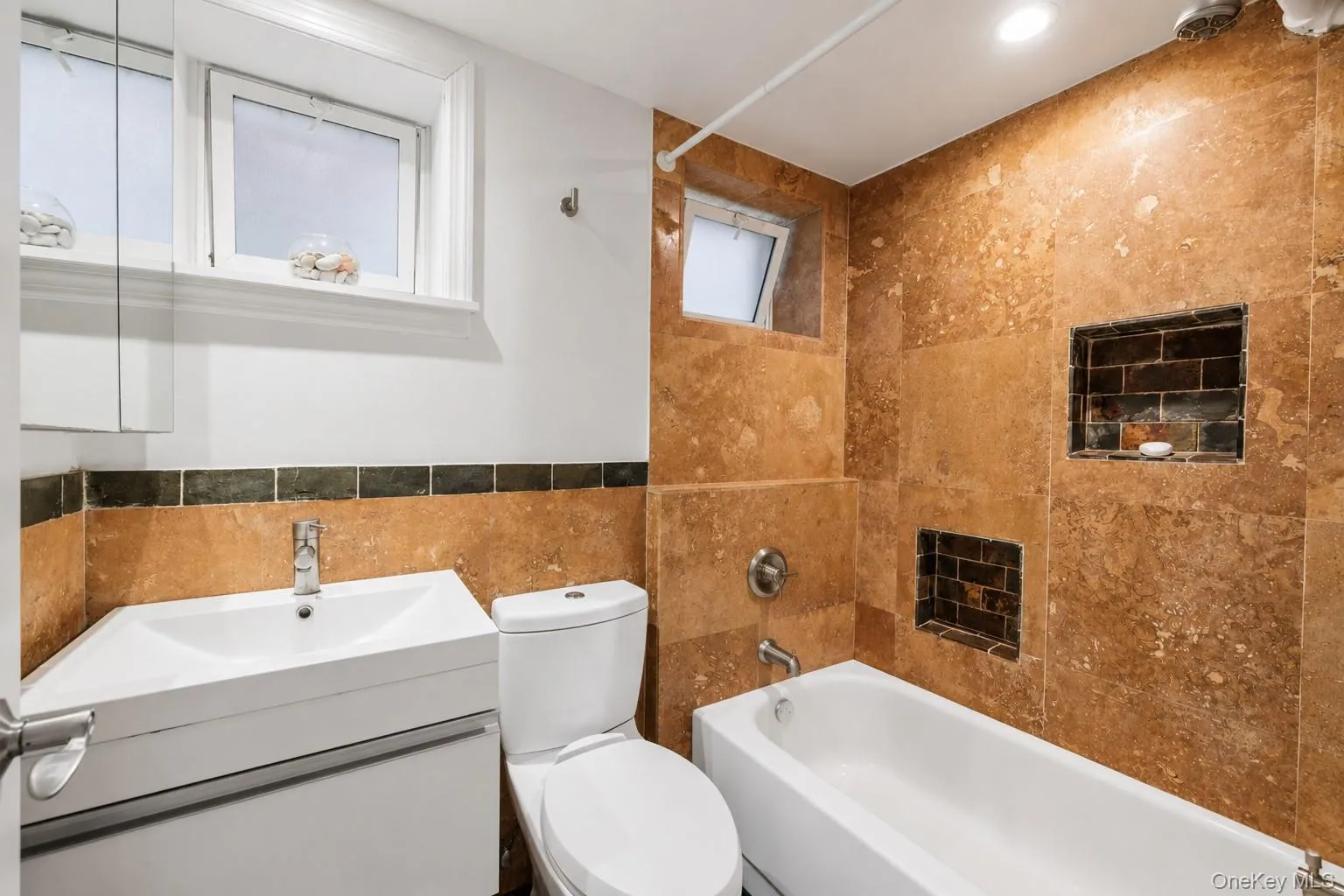 662 Palisade Avenue, Yonkers, NY, 2 Bedrooms Bedrooms, 8 Rooms Rooms,2 BathroomsBathrooms,Residential,For Rent,Palisade,0,1042424 662 Palisade Avenue, Yonkers, NY, 2 Bedrooms Bedrooms, 8 Rooms Rooms,2 BathroomsBathrooms,Residential,For Rent,Palisade,0,1042424