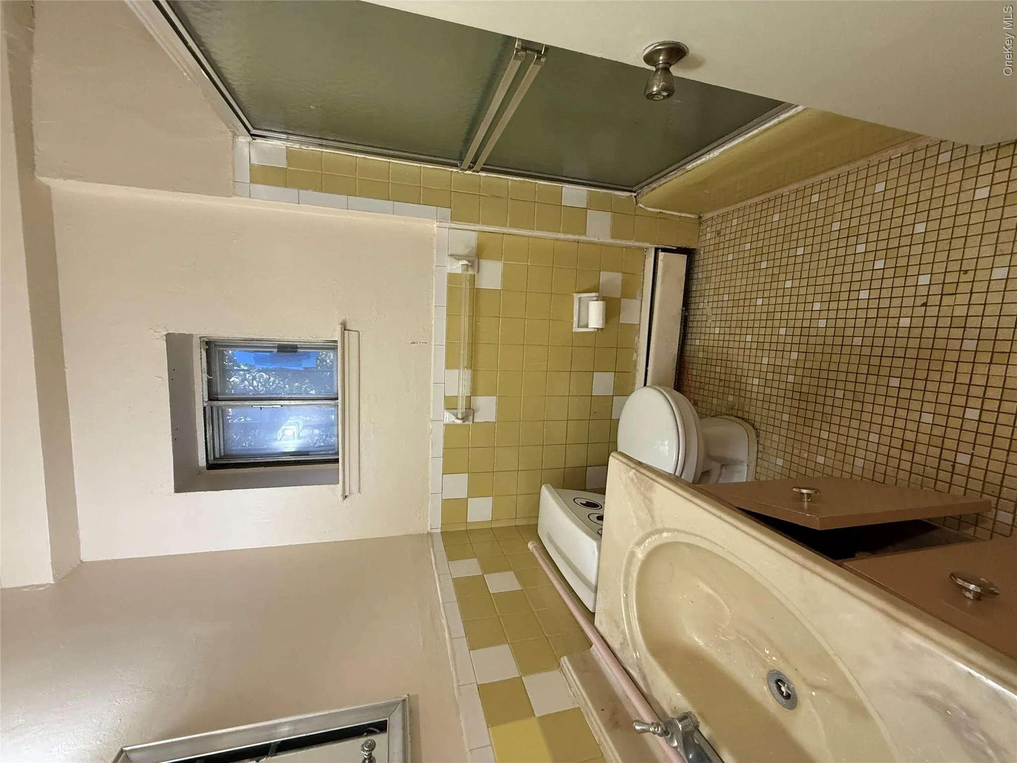 16615 Depot Road, New York, NY, 1 Bedroom Bedrooms, 3 Rooms Rooms,1 BathroomBathrooms,Residential Lease,For Rent,Depot,0,1042428 16615 Depot Road, New York, NY, 1 Bedroom Bedrooms, 3 Rooms Rooms,1 BathroomBathrooms,Residential Lease,For Rent,Depot,0,1042428