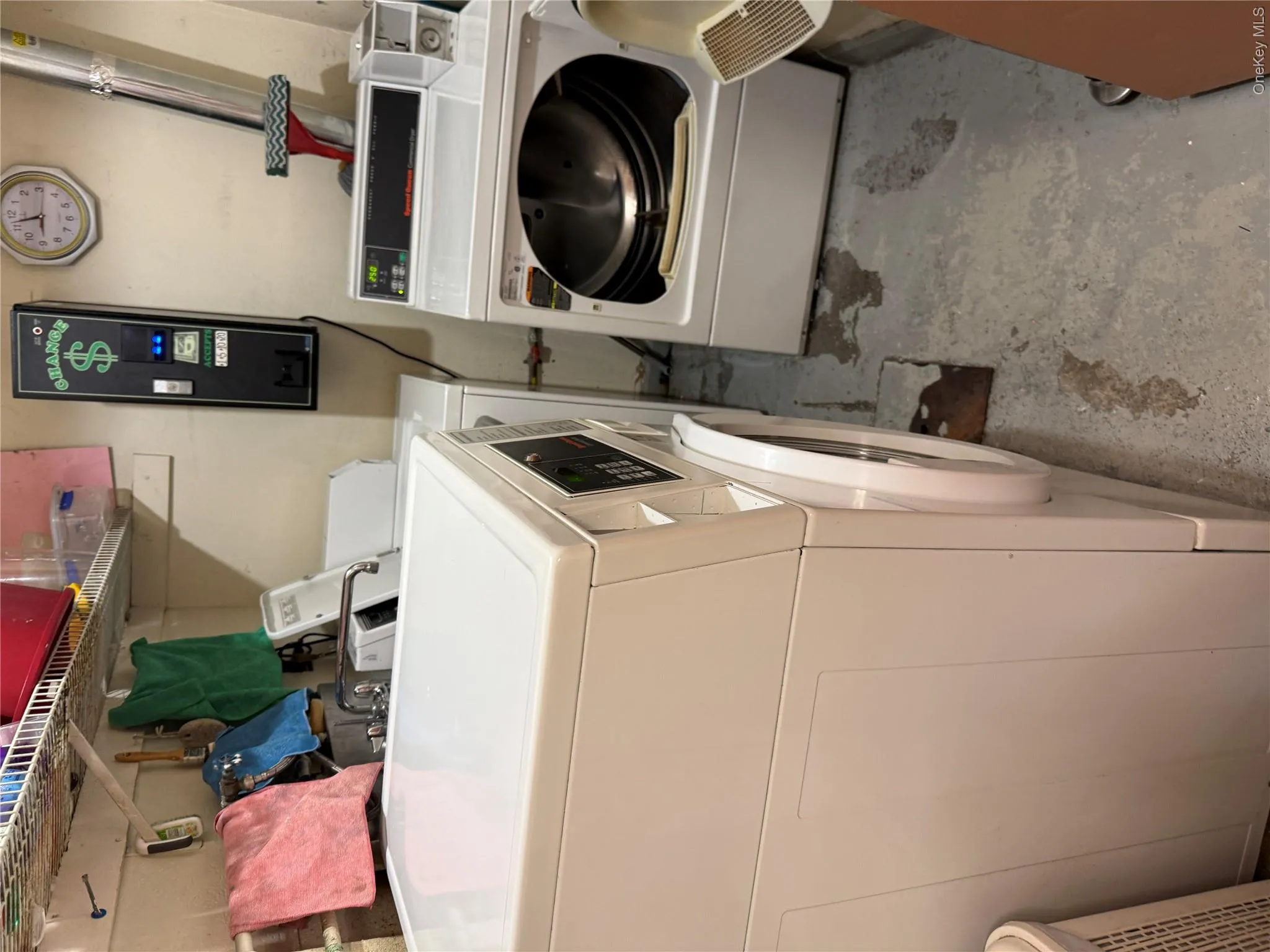 16615 Depot Road, New York, NY, 1 Bedroom Bedrooms, 3 Rooms Rooms,1 BathroomBathrooms,Residential Lease,For Rent,Depot,0,1042428 16615 Depot Road, New York, NY, 1 Bedroom Bedrooms, 3 Rooms Rooms,1 BathroomBathrooms,Residential Lease,For Rent,Depot,0,1042428