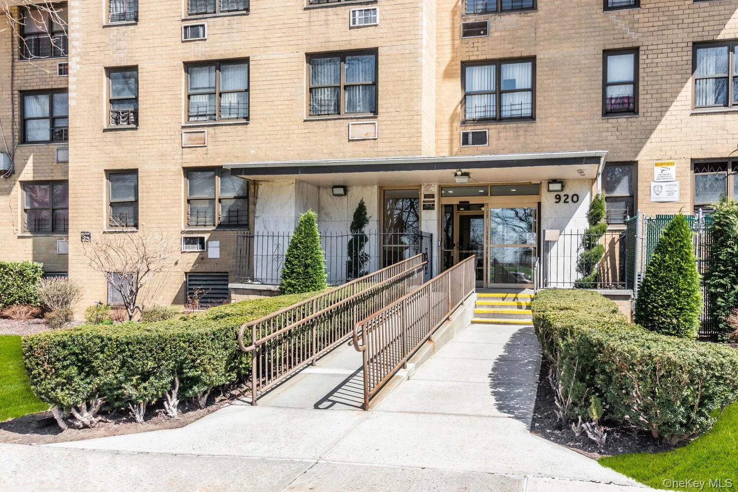 920 Metcalf Avenue, New York, NY, 1 Bedroom Bedrooms, 4 Rooms Rooms,1 BathroomBathrooms,Residential,For Rent,Metcalf,0,1042430 920 Metcalf Avenue, New York, NY, 1 Bedroom Bedrooms, 4 Rooms Rooms,1 BathroomBathrooms,Residential,For Rent,Metcalf,0,1042430