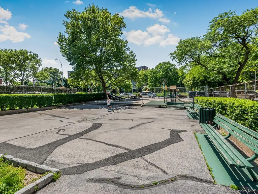 920 Metcalf Avenue, New York, NY, 1 Bedroom Bedrooms, 4 Rooms Rooms,1 BathroomBathrooms,Residential,For Rent,Metcalf,0,1042430 920 Metcalf Avenue, New York, NY, 1 Bedroom Bedrooms, 4 Rooms Rooms,1 BathroomBathrooms,Residential,For Rent,Metcalf,0,1042430