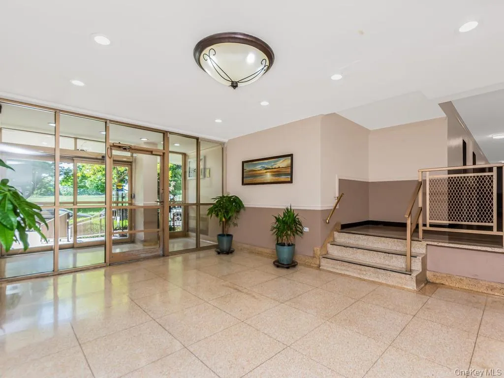 920 Metcalf Avenue, New York, NY, 1 Bedroom Bedrooms, 4 Rooms Rooms,1 BathroomBathrooms,Residential,For Rent,Metcalf,0,1042430 920 Metcalf Avenue, New York, NY, 1 Bedroom Bedrooms, 4 Rooms Rooms,1 BathroomBathrooms,Residential,For Rent,Metcalf,0,1042430