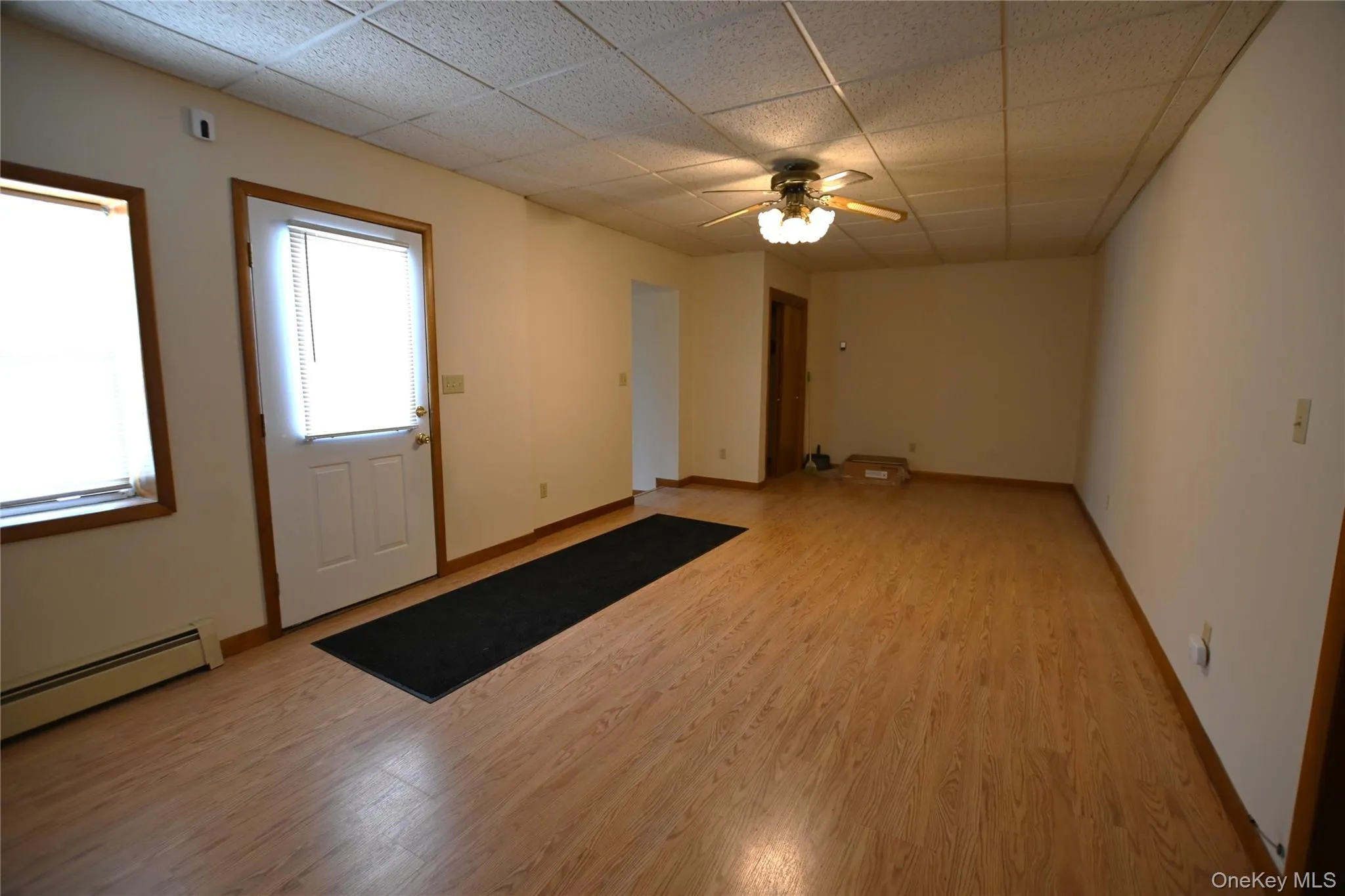 1298 Route 9W, Marlboro, NY, 1 Bedroom Bedrooms, 3 Rooms Rooms,1 BathroomBathrooms,Residential Lease,For Rent,Route 9W,0,1042437 1298 Route 9W, Marlboro, NY, 1 Bedroom Bedrooms, 3 Rooms Rooms,1 BathroomBathrooms,Residential Lease,For Rent,Route 9W,0,1042437