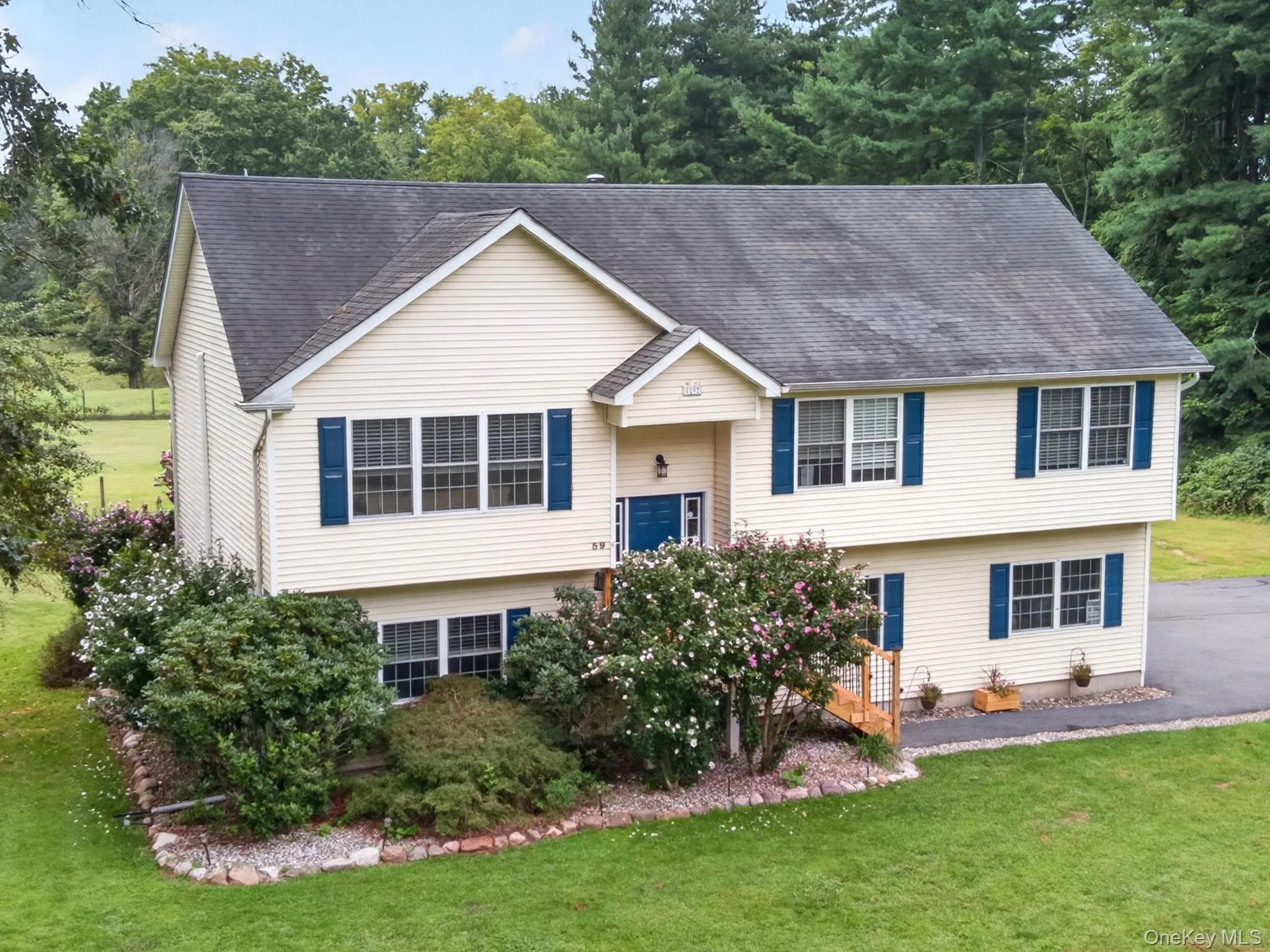 59 Gillespie Street, Crawford, NY, 3 Bedrooms Bedrooms, 11 Rooms Rooms,3 BathroomsBathrooms,Residential,For Rent,Gillespie,0,1042442 59 Gillespie Street, Crawford, NY, 3 Bedrooms Bedrooms, 11 Rooms Rooms,3 BathroomsBathrooms,Residential,For Rent,Gillespie,0,1042442