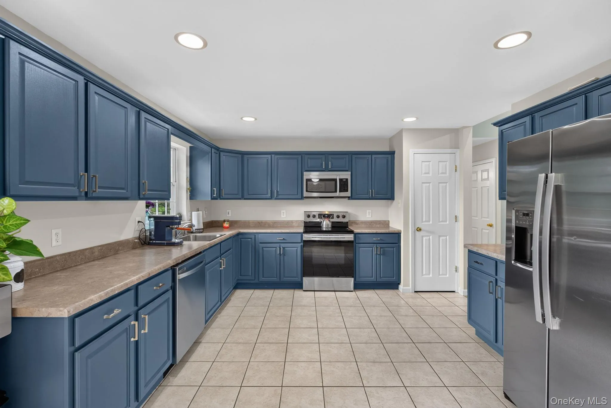 59 Gillespie Street, Crawford, NY, 3 Bedrooms Bedrooms, 11 Rooms Rooms,3 BathroomsBathrooms,Residential,For Rent,Gillespie,0,1042442 59 Gillespie Street, Crawford, NY, 3 Bedrooms Bedrooms, 11 Rooms Rooms,3 BathroomsBathrooms,Residential,For Rent,Gillespie,0,1042442