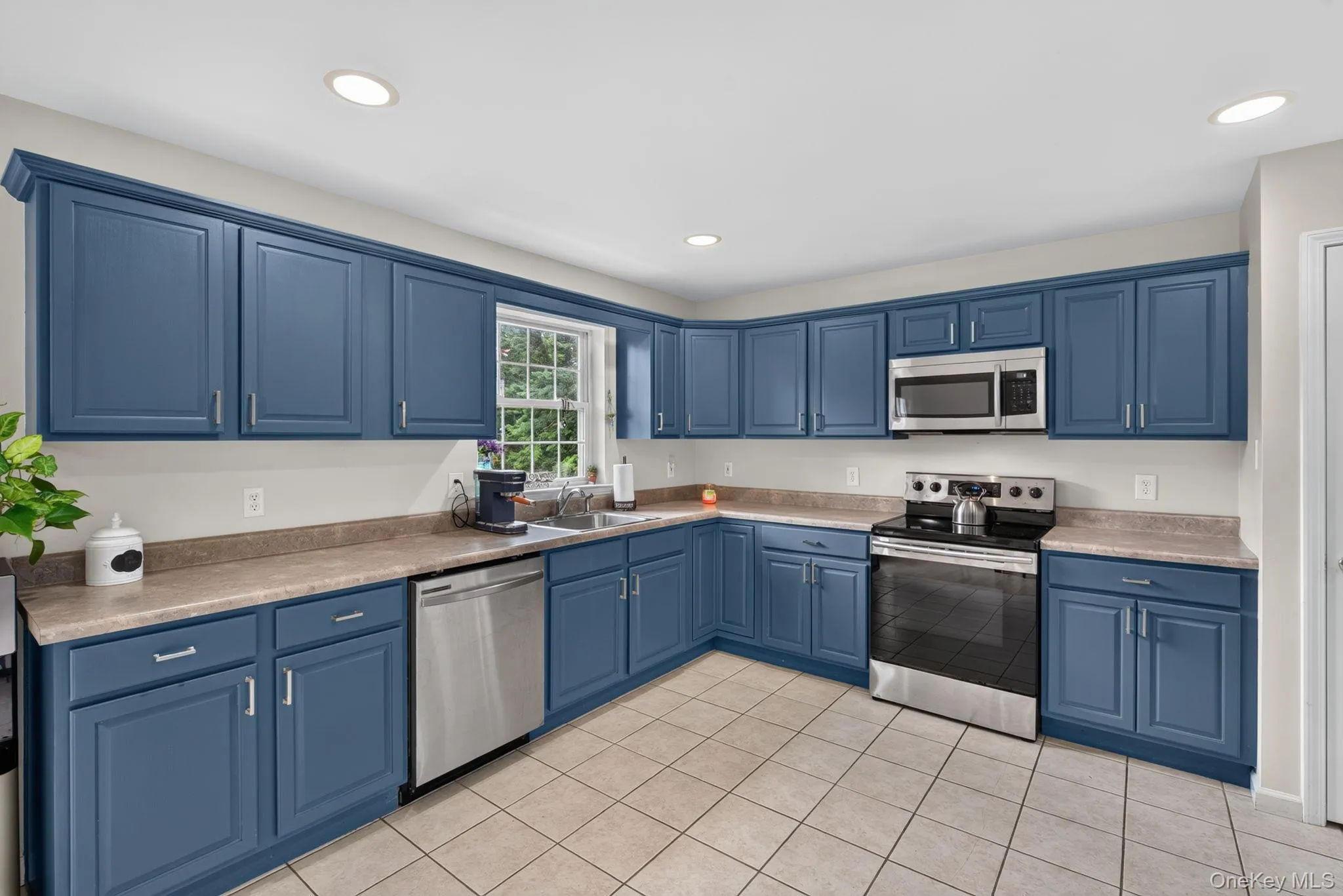 59 Gillespie Street, Crawford, NY, 3 Bedrooms Bedrooms, 11 Rooms Rooms,3 BathroomsBathrooms,Residential,For Rent,Gillespie,0,1042442 59 Gillespie Street, Crawford, NY, 3 Bedrooms Bedrooms, 11 Rooms Rooms,3 BathroomsBathrooms,Residential,For Rent,Gillespie,0,1042442
