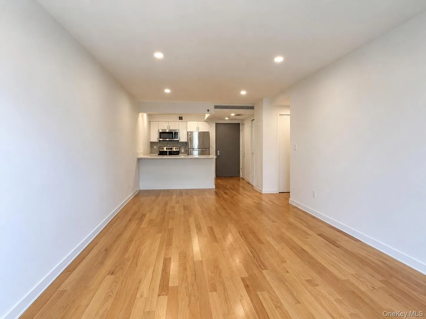 5602 31st Avenue, New York, NY, 2 Bedrooms Bedrooms, 4 Rooms Rooms,1 BathroomBathrooms,Residential,For Rent,31st,0,1042446 5602 31st Avenue, New York, NY, 2 Bedrooms Bedrooms, 4 Rooms Rooms,1 BathroomBathrooms,Residential,For Rent,31st,0,1042446