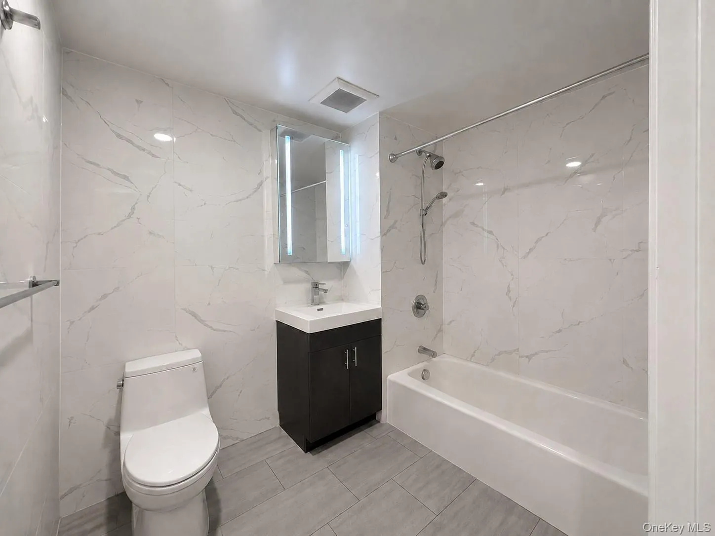 5602 31st Avenue, New York, NY, 2 Bedrooms Bedrooms, 4 Rooms Rooms,1 BathroomBathrooms,Residential,For Rent,31st,0,1042446 5602 31st Avenue, New York, NY, 2 Bedrooms Bedrooms, 4 Rooms Rooms,1 BathroomBathrooms,Residential,For Rent,31st,0,1042446