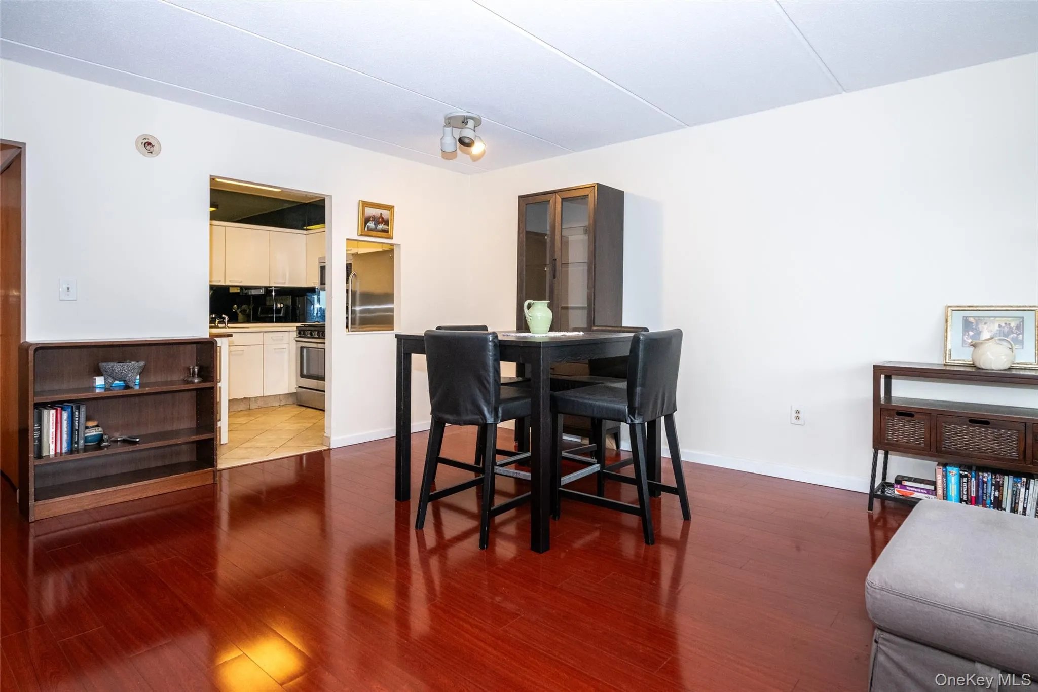 Open area Dining/Living Open area Dining/Living