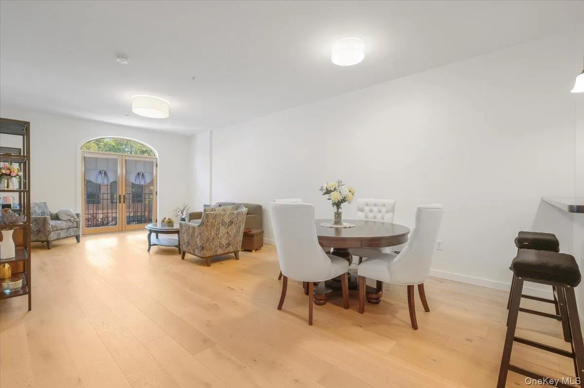 249 Main Street, Beacon, NY, 1 Bedroom Bedrooms, 4 Rooms Rooms,1 BathroomBathrooms,Residential Lease,For Rent,Main,0,1042449 249 Main Street, Beacon, NY, 1 Bedroom Bedrooms, 4 Rooms Rooms,1 BathroomBathrooms,Residential Lease,For Rent,Main,0,1042449